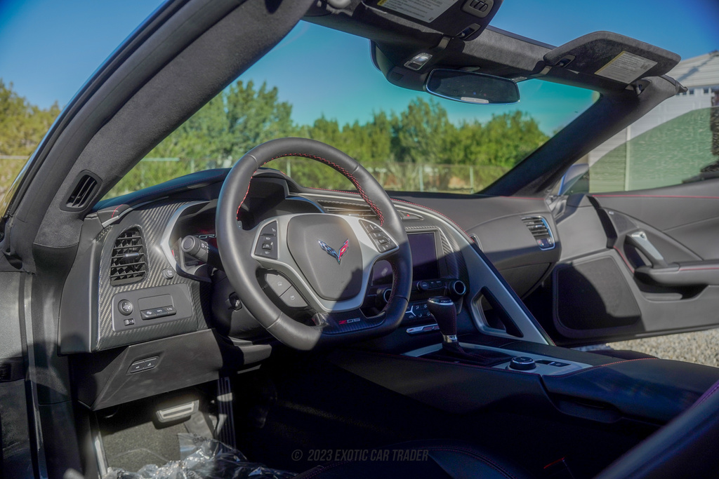 2016 Chevrolet Corvette - Interior Photo