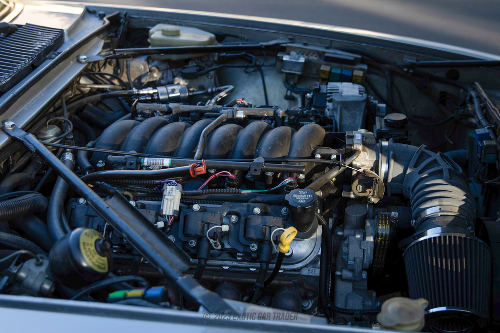 1990 Jaguar XJS - Engine Photo