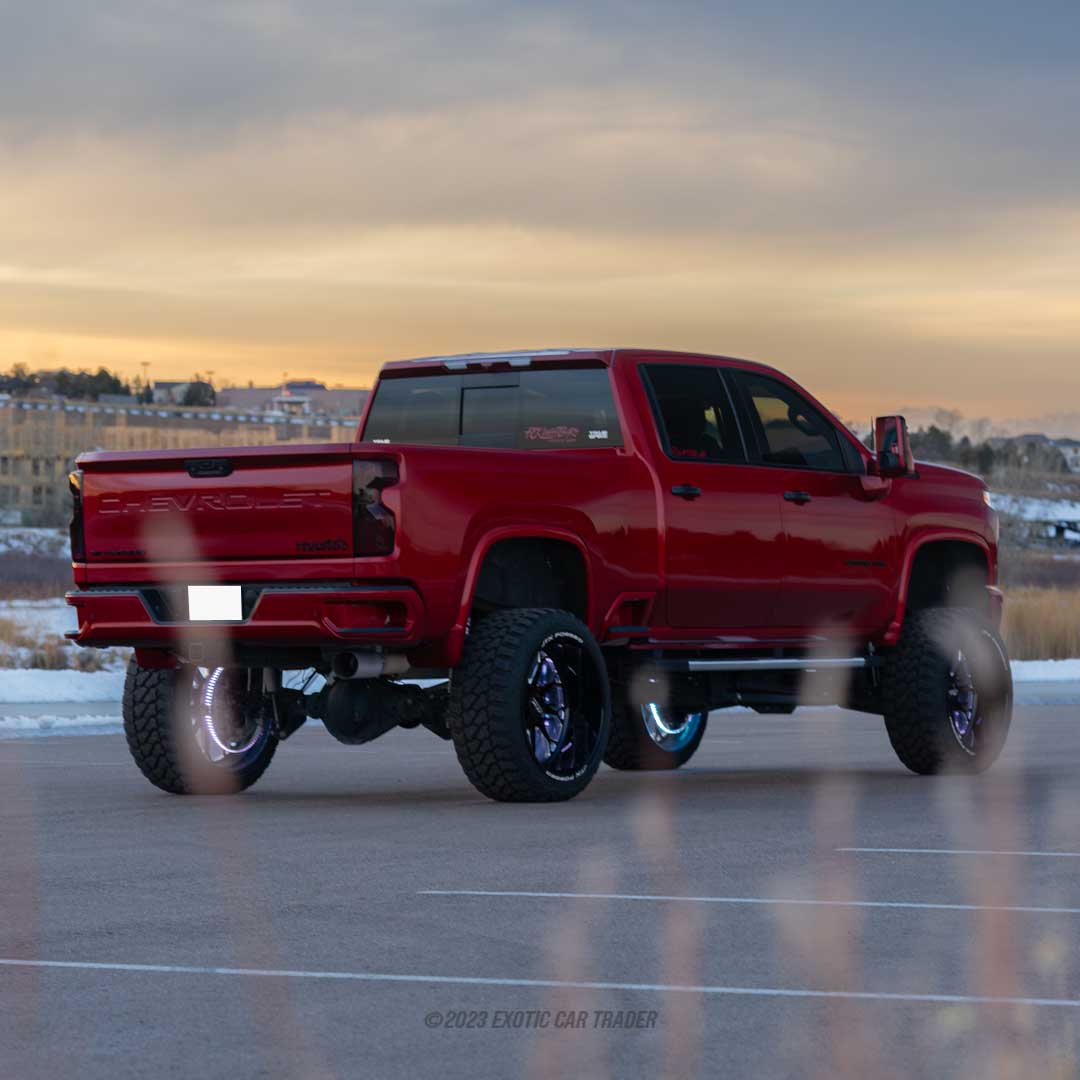 2022 Chevrolet Silverado HD - Interior Photo