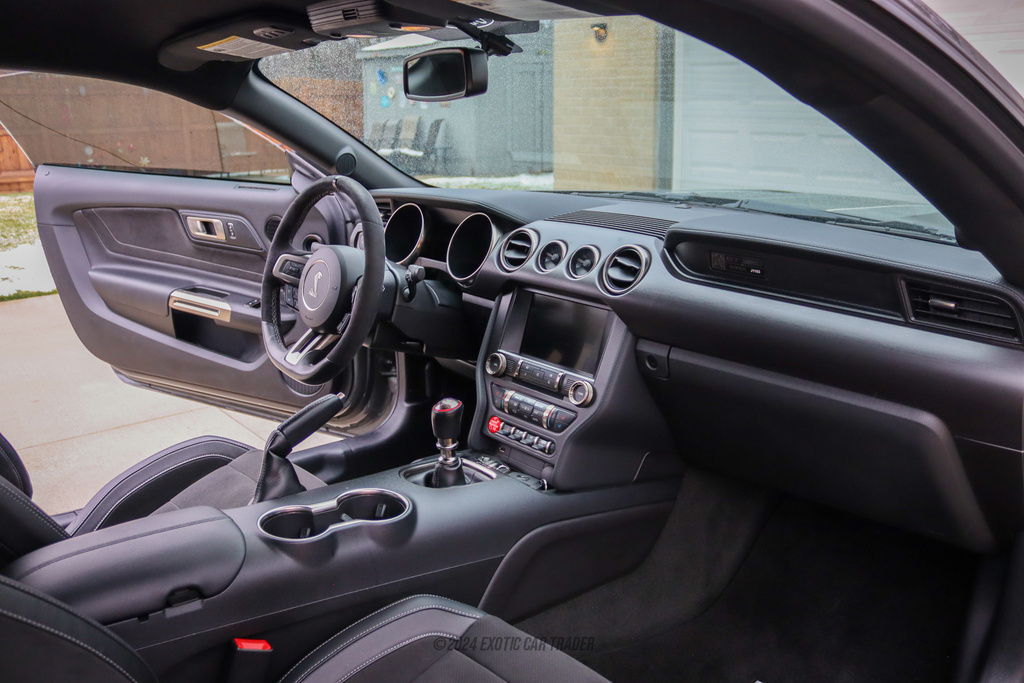 2018 Ford Mustang - Interior Photo
