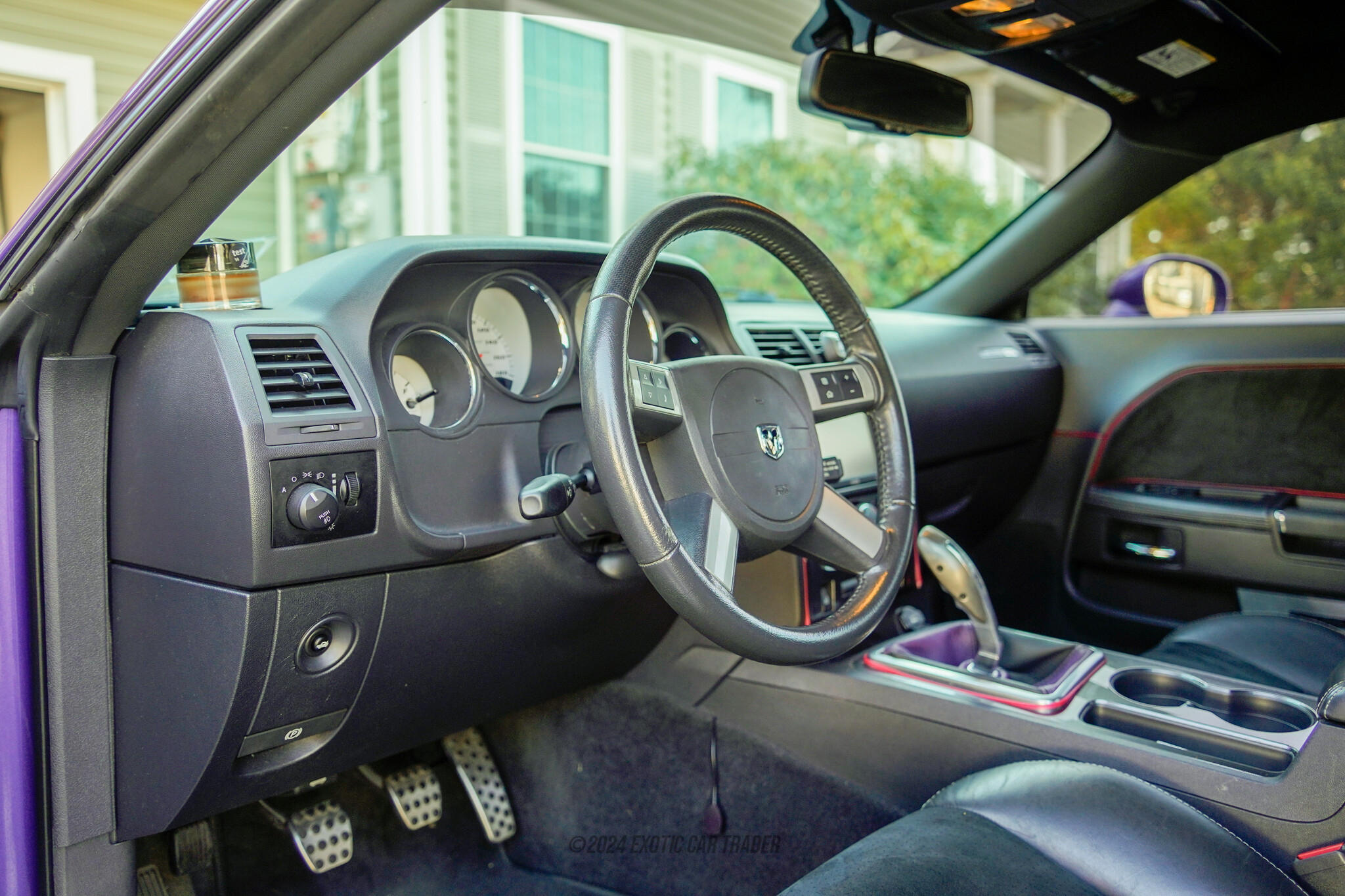 2010 Dodge Challenger - Interior Photo