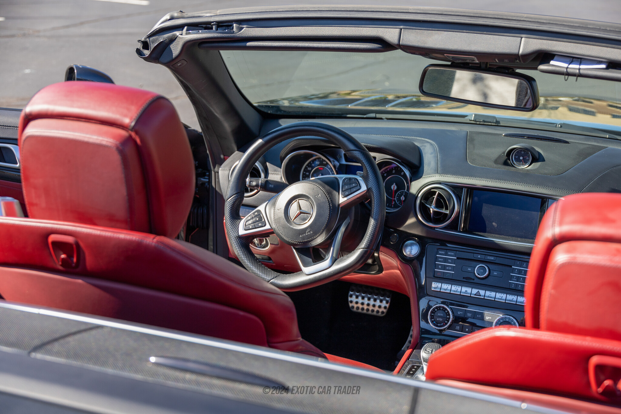 2020 Mercedes-benz SL550 - Interior Photo