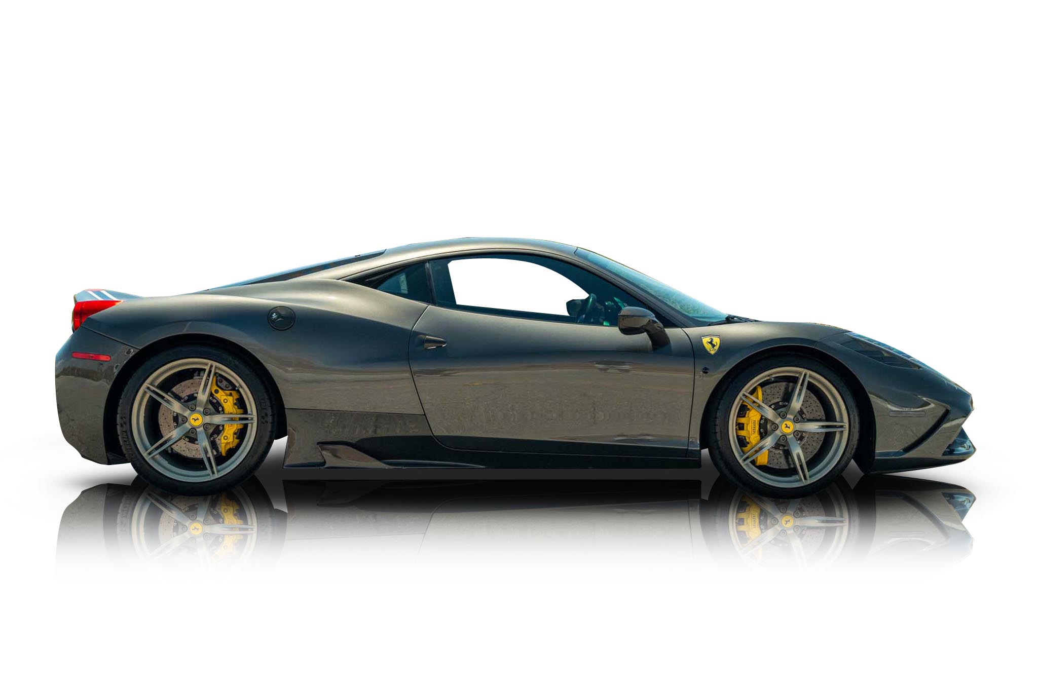 2015 Ferrari 458 Speciale - Passenger side