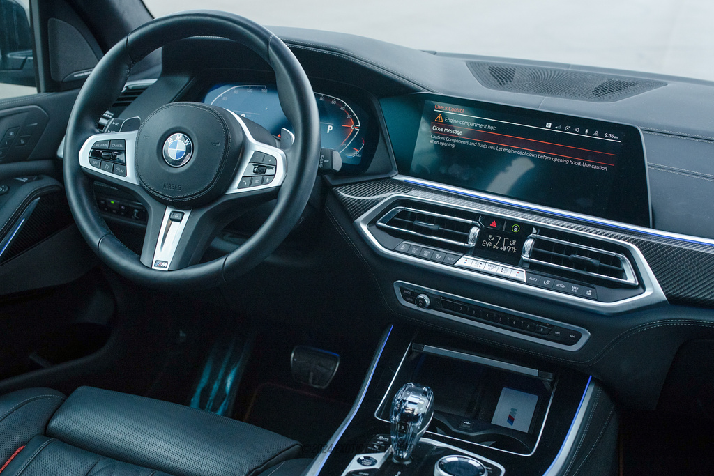 2022 BMW X5 - Interior Photo