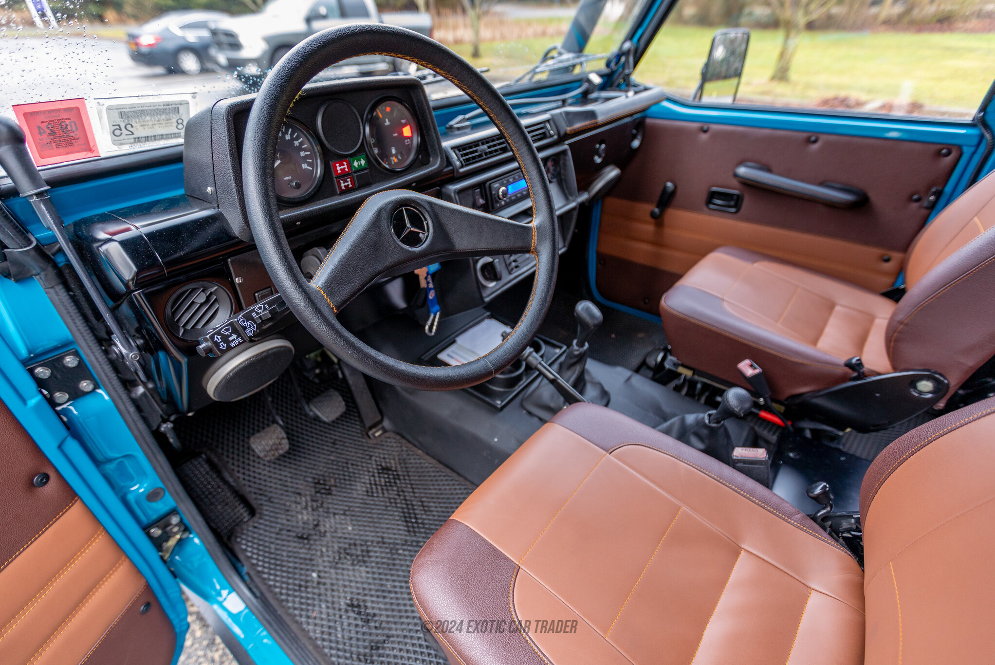 1992 Mercedes-Benz 250 GD - Interior Photo