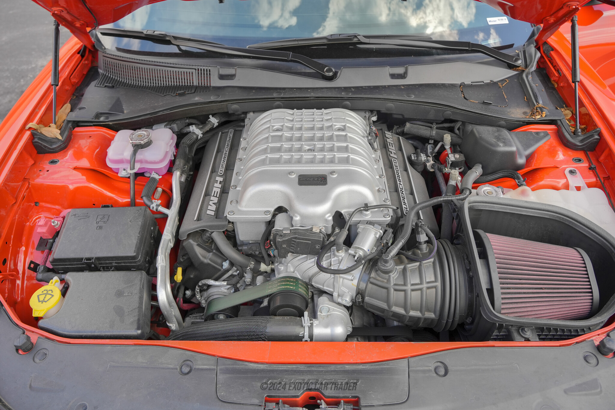 2023 Dodge Charger - Engine Photo