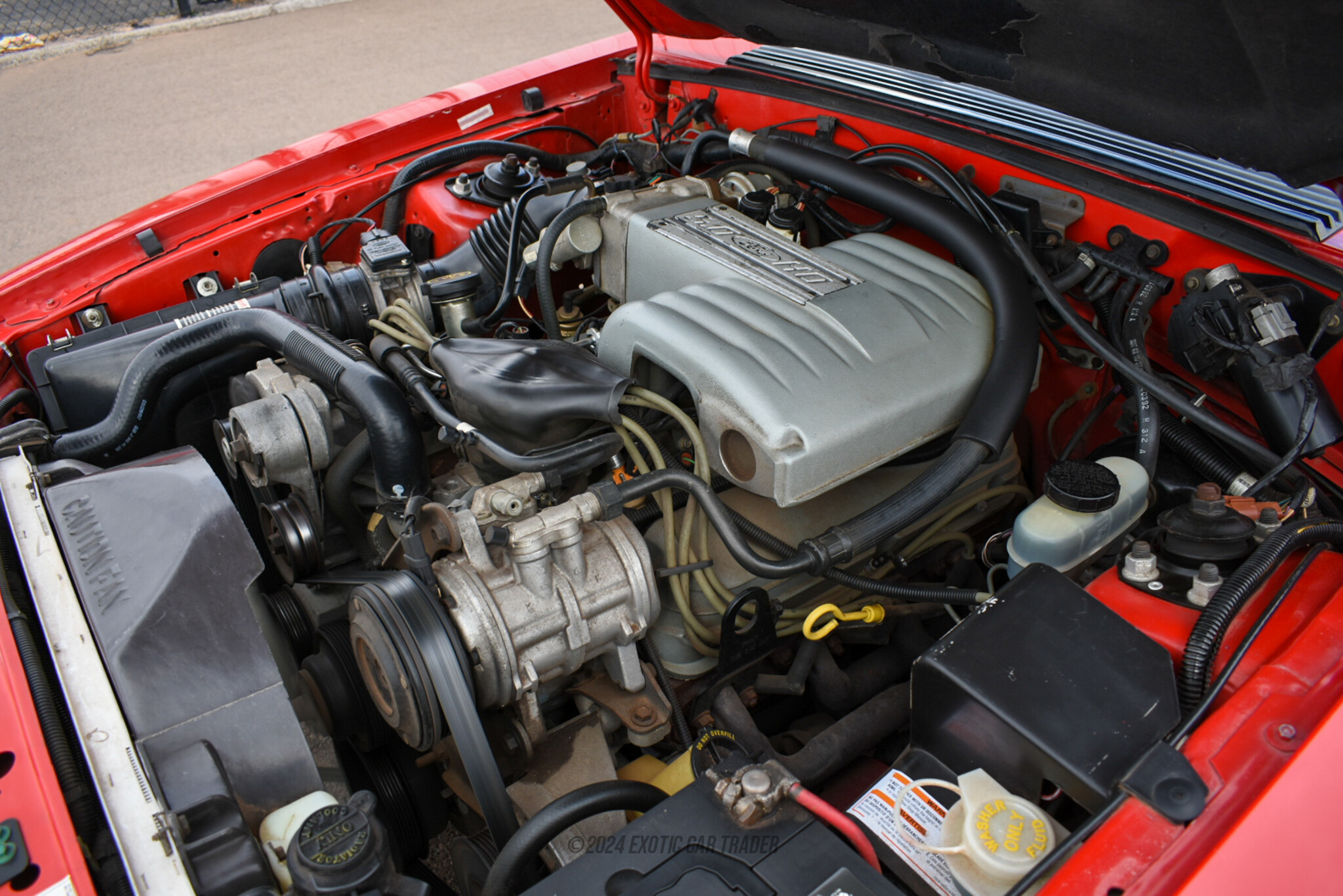 1992 Ford Mustang - Engine Photo
