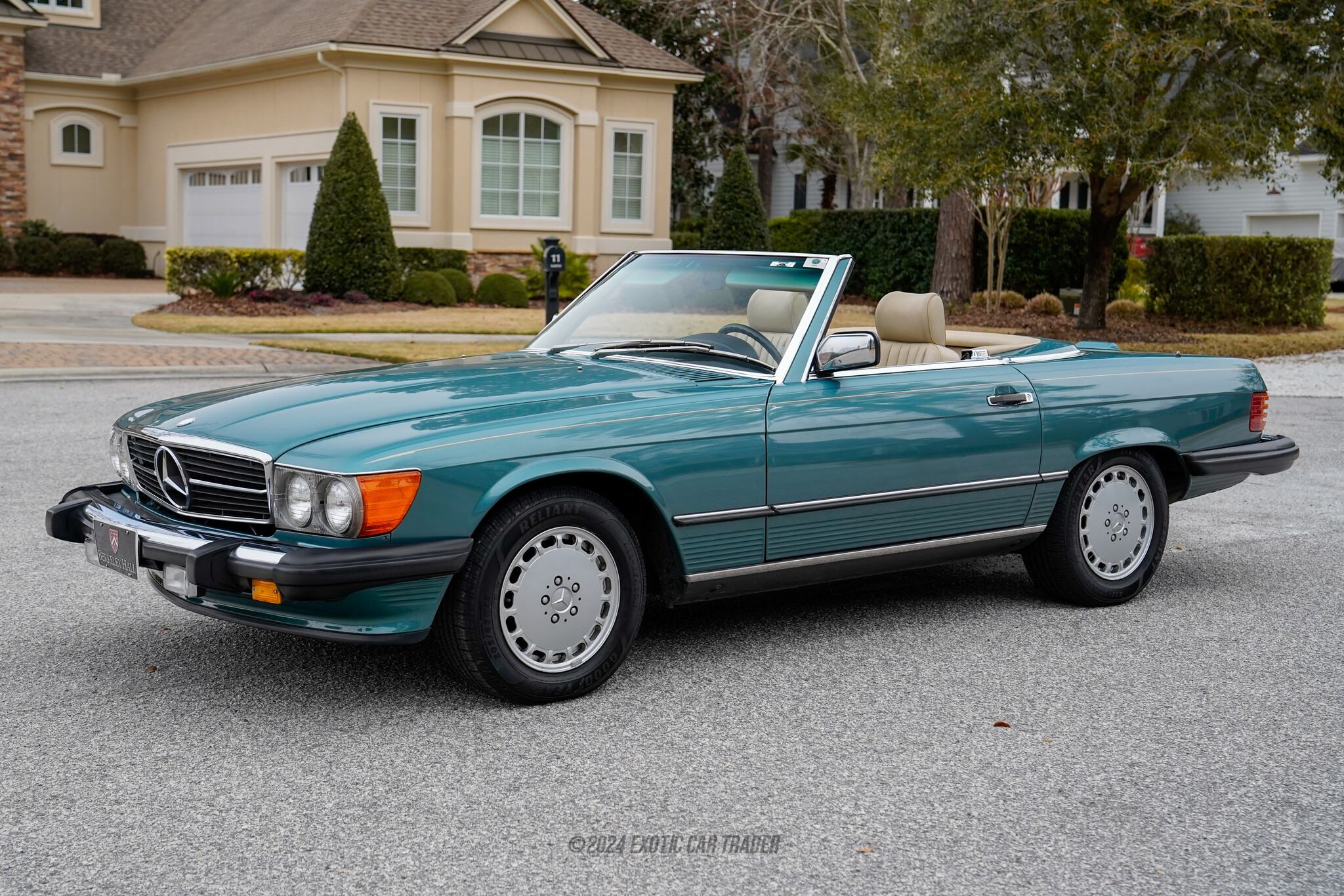 1988 Mercedes-benz 560SL - Overview Photo