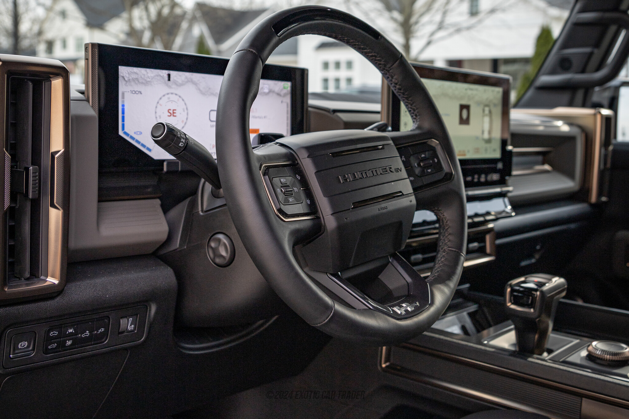 2024 GMC Hummer EV Pickup - Interior Photo