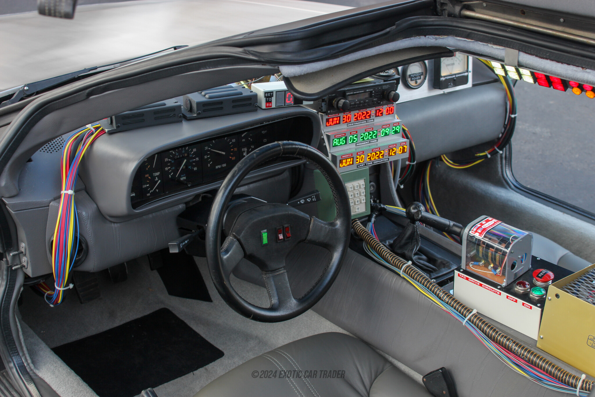 1982 DeLorean DMC-12 - Interior Photo