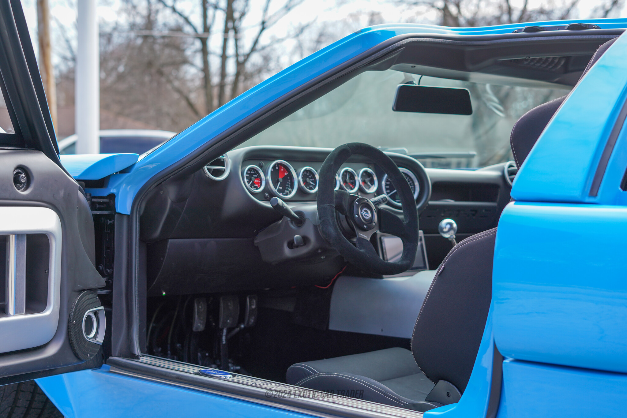 2017 RCR GT-R - Interior Photo