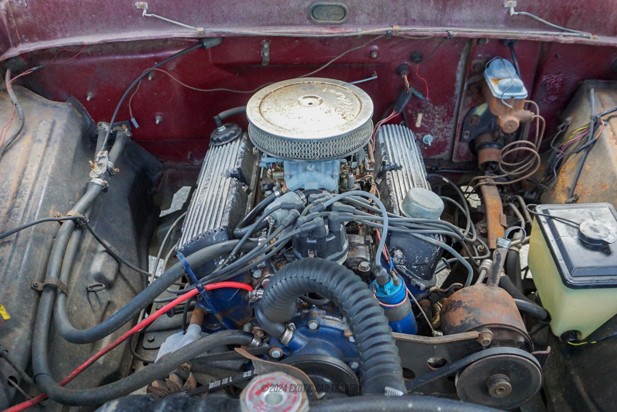 1972 Ford F-100 - Engine Photo