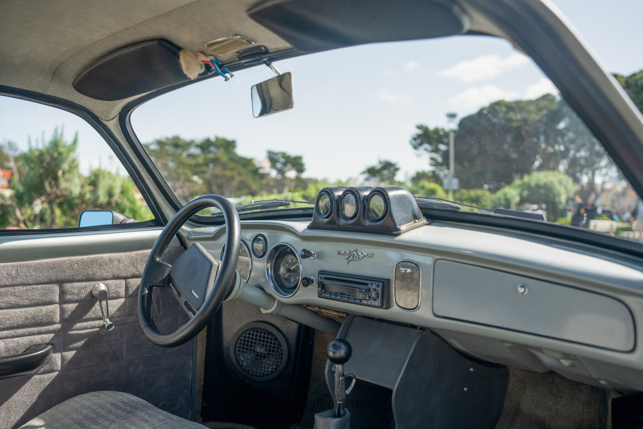 1963 Volkswagen Karmann Ghia - Interior Photo