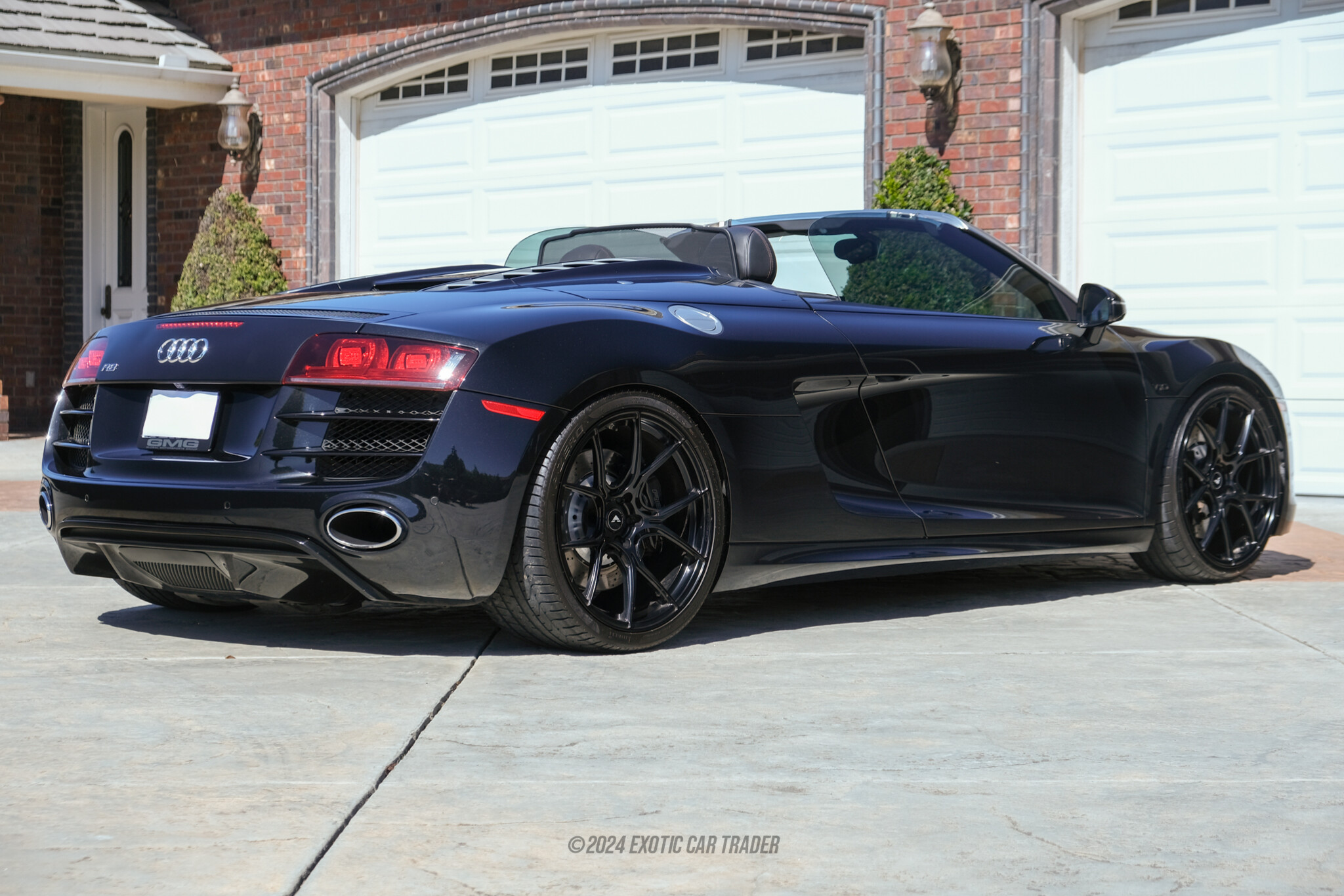 2012 Audi R8 - Engine Photo