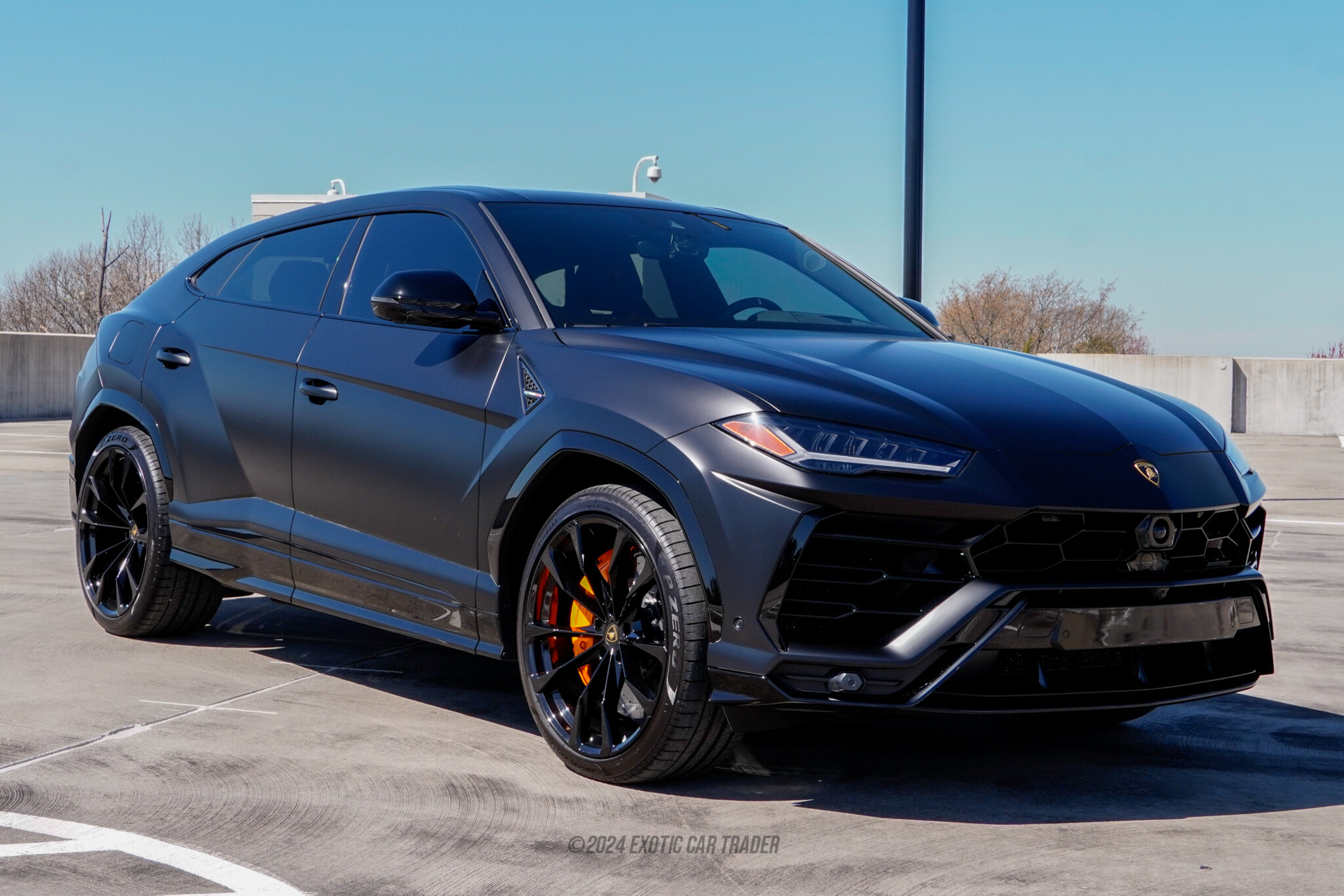 2022 Lamborghini Urus - Overview Photo