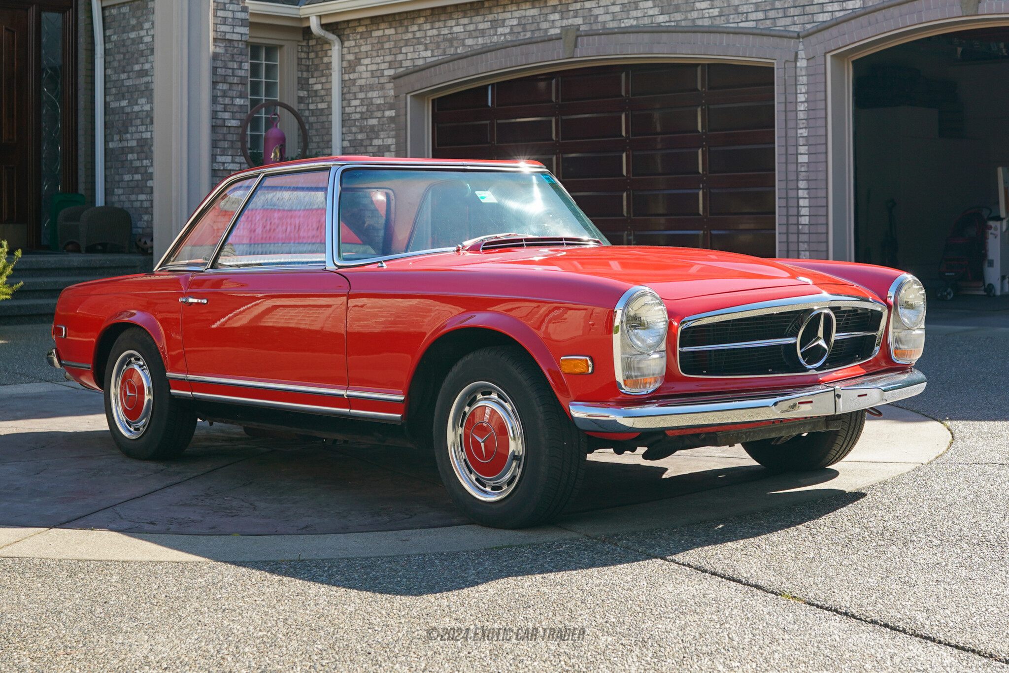 1968 Mercedes-Benz 280SL - Overview Photo