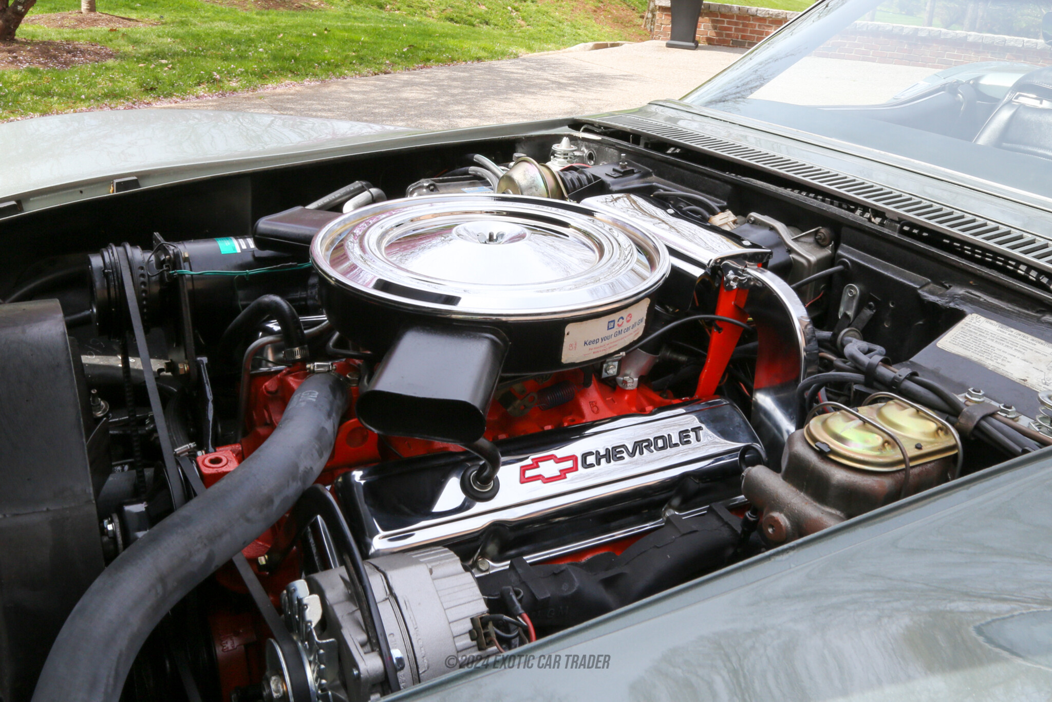 1972 Chevrolet Corvette - Engine Photo