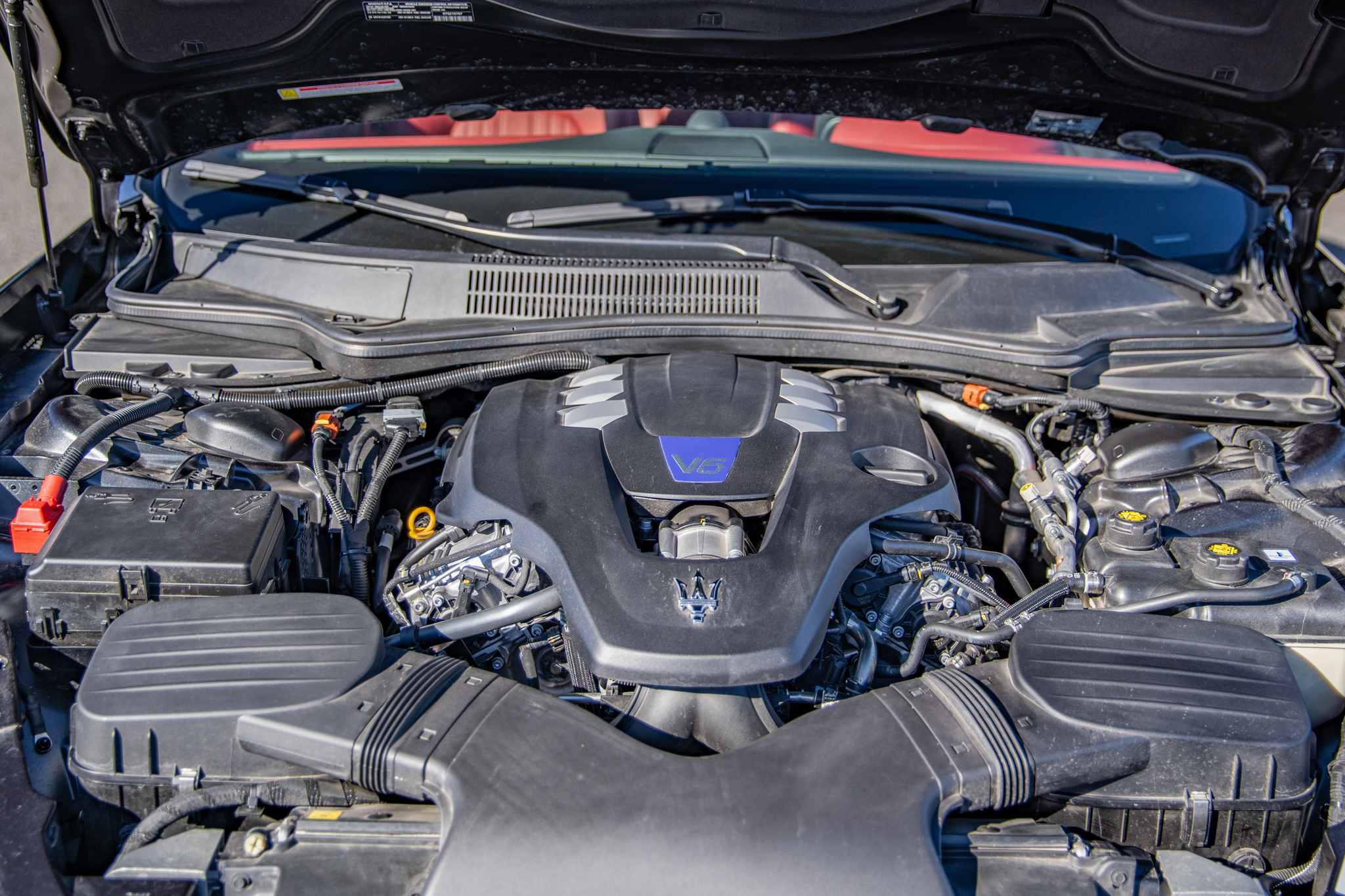 2022 Maserati Ghibli - Engine Photo