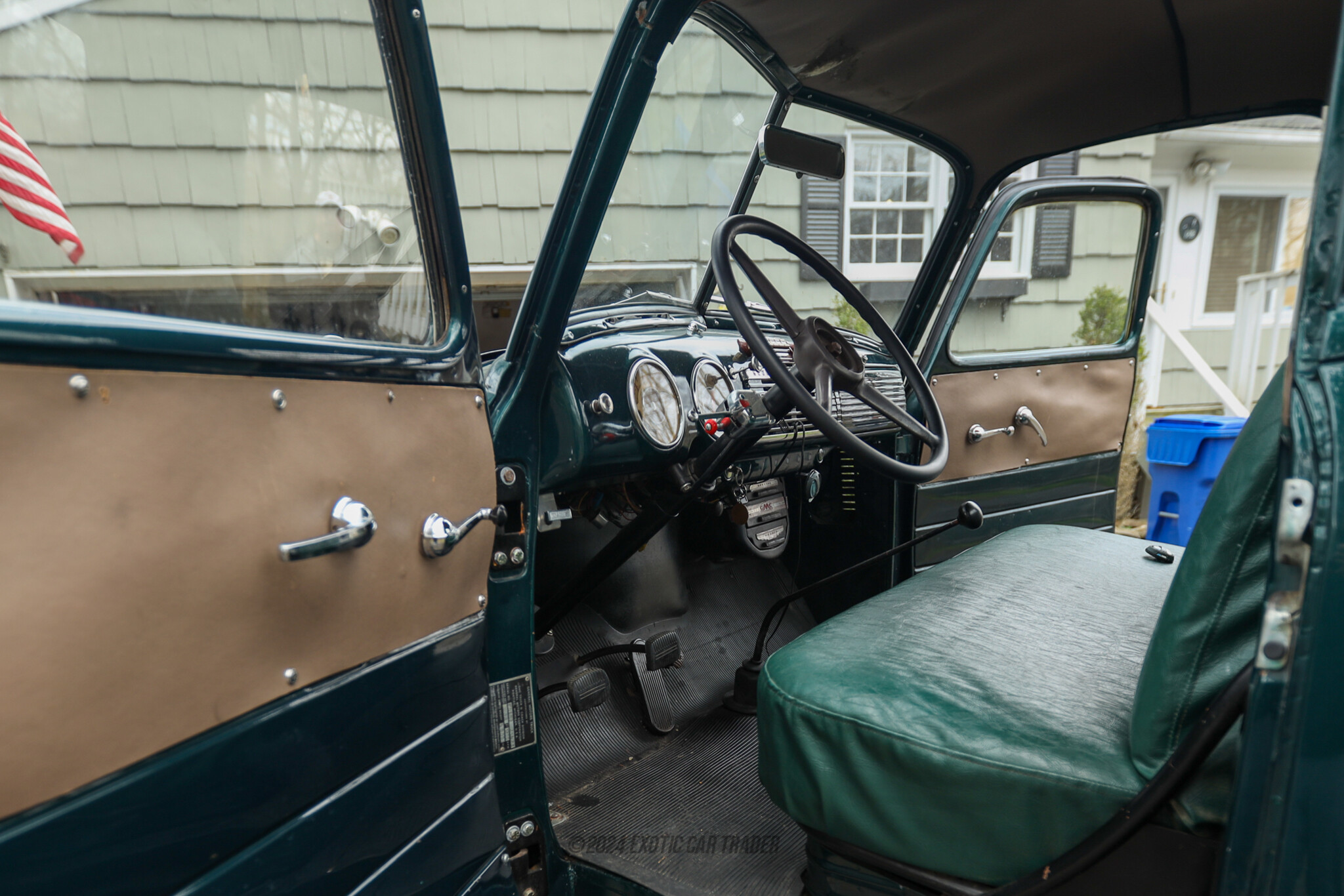 1950 GMC FC101 - Interior Photo