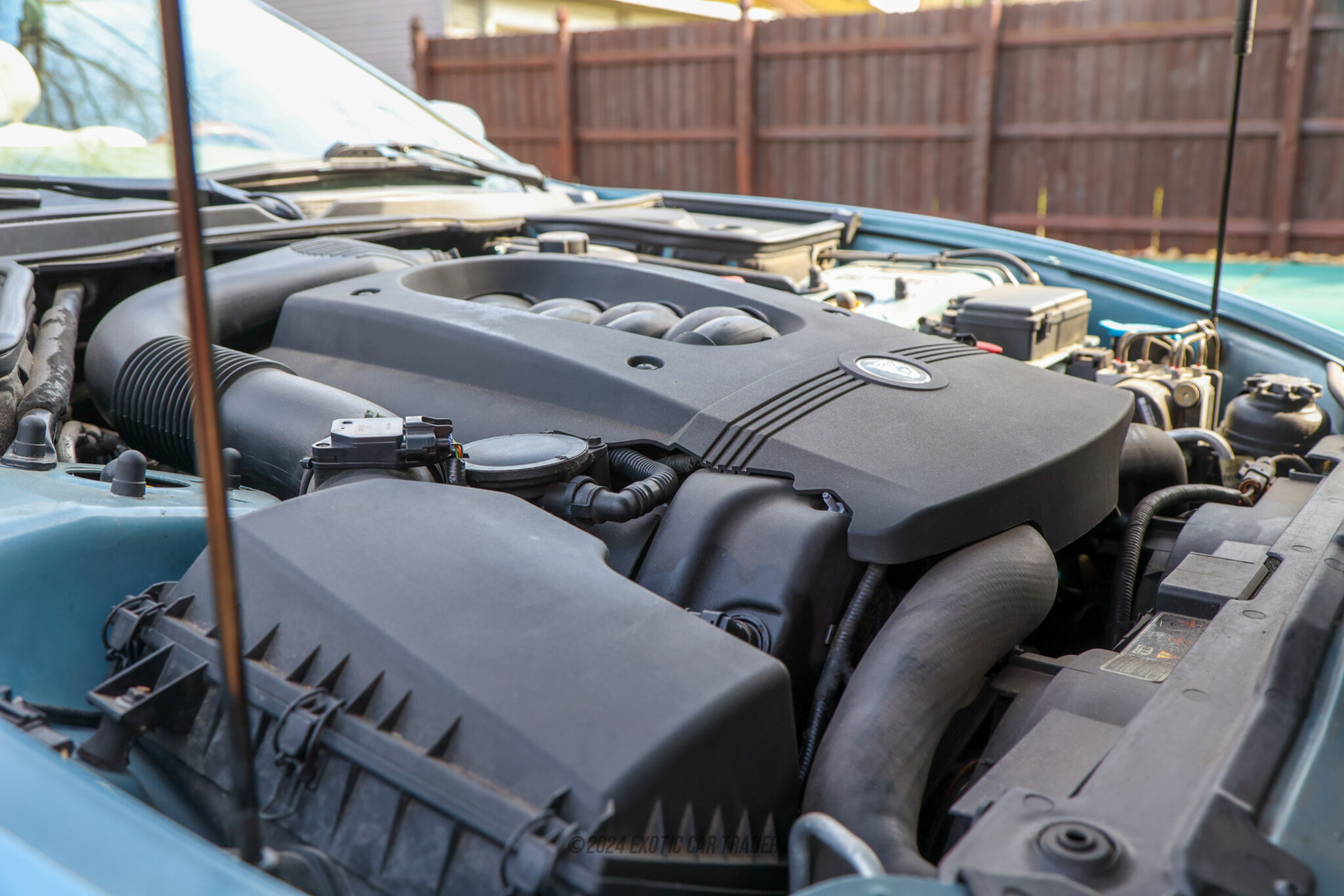 2003 Jaguar XK8 - Engine Photo