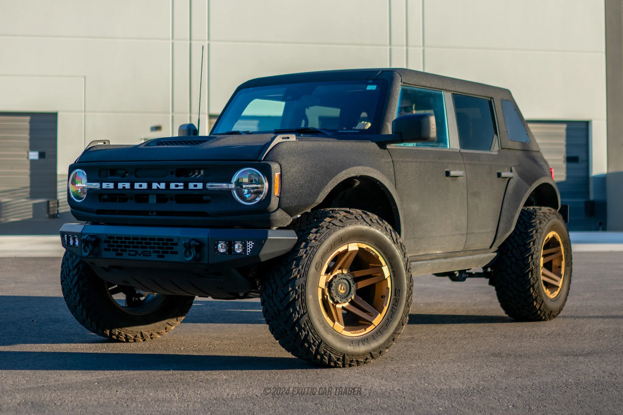 2023 Ford Bronco - Overview Photo