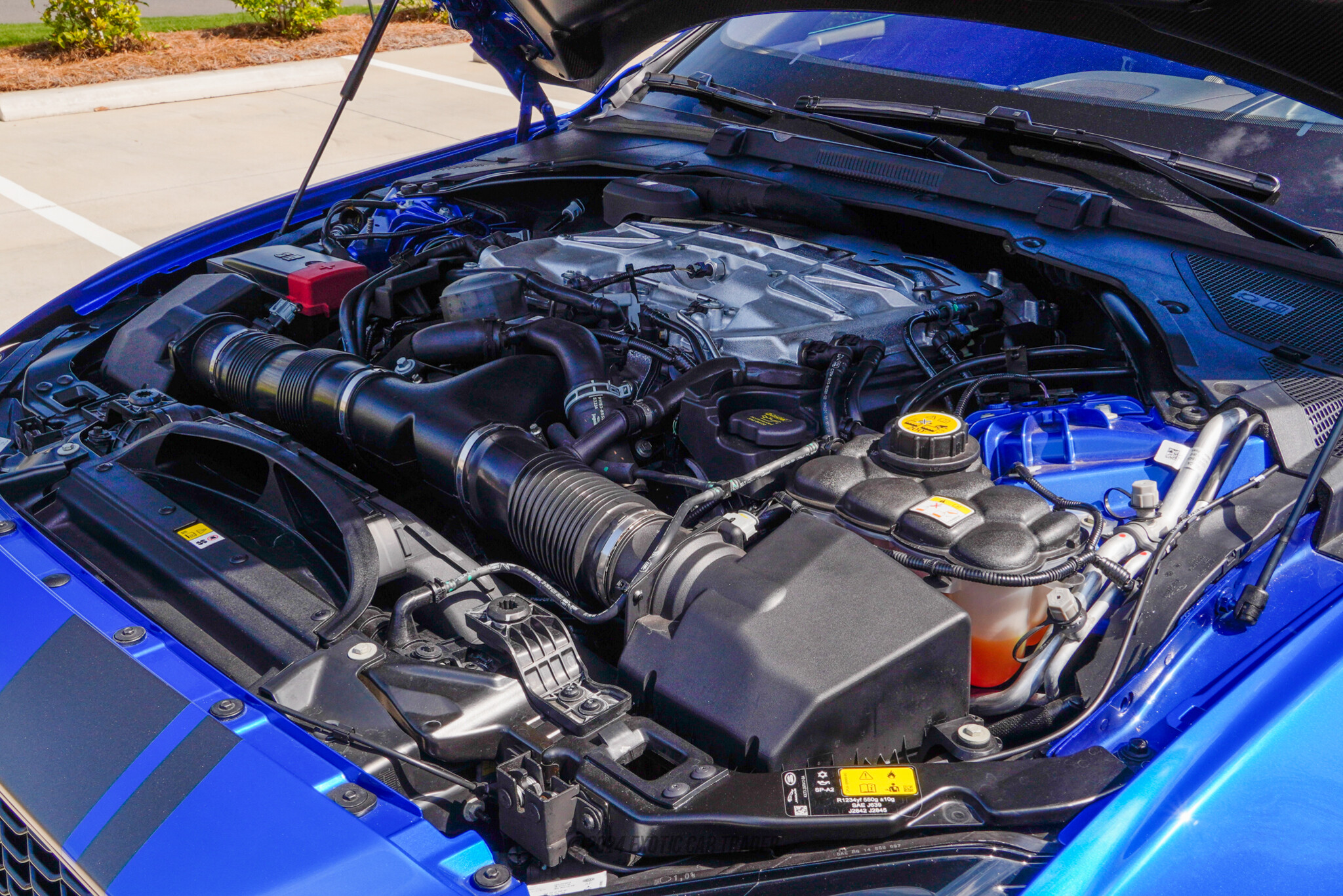 2019 Jaguar XE - Engine Photo