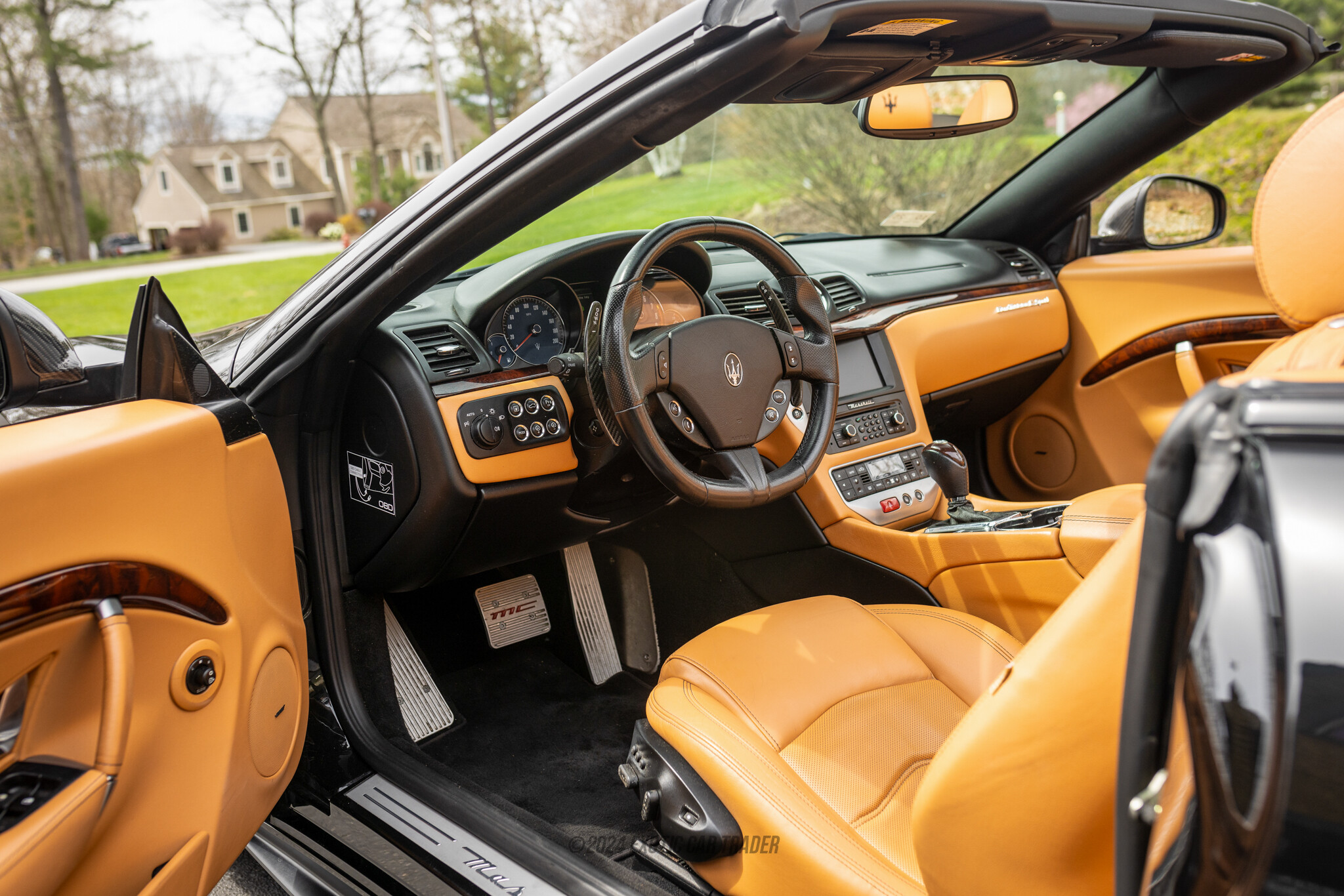 2013 Maserati GranTurismo - Interior Photo