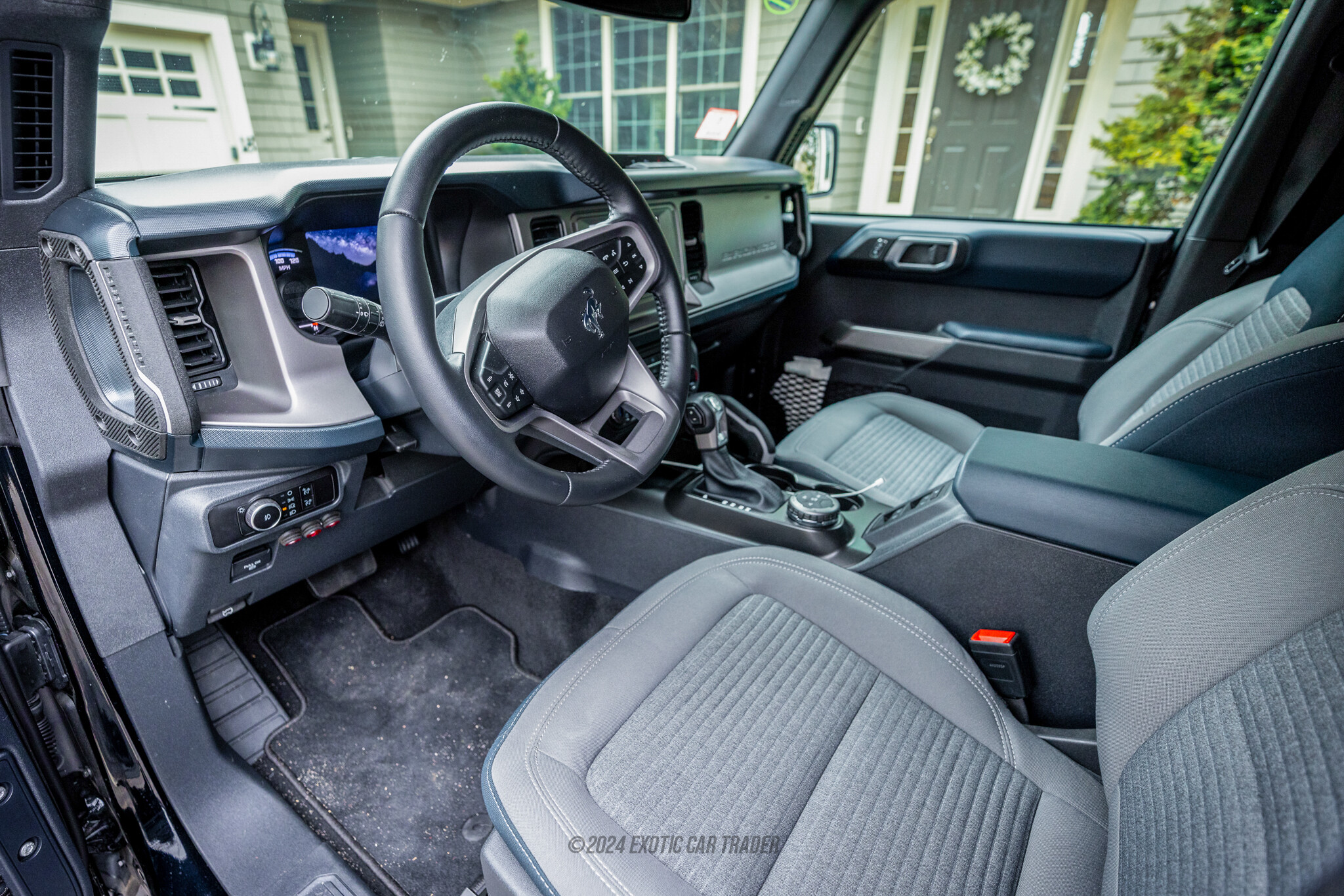 2023 Ford Bronco - Interior Photo