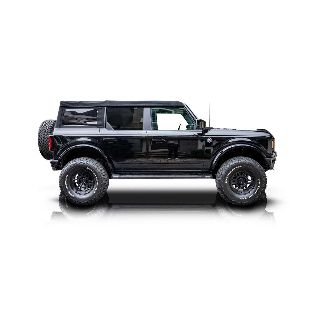 2023 Ford Bronco - Passenger side