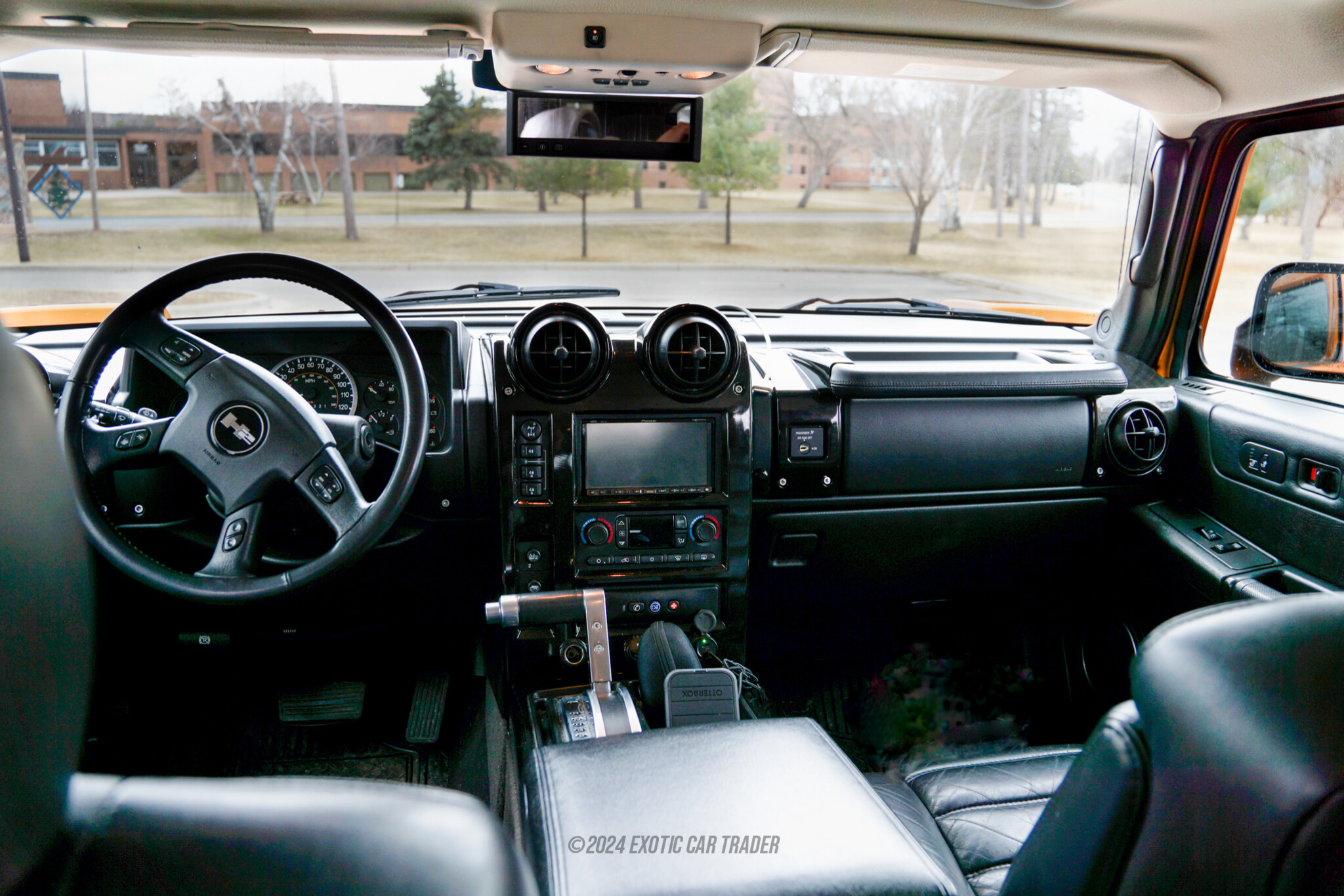 2006 Hummer H2 - Interior Photo