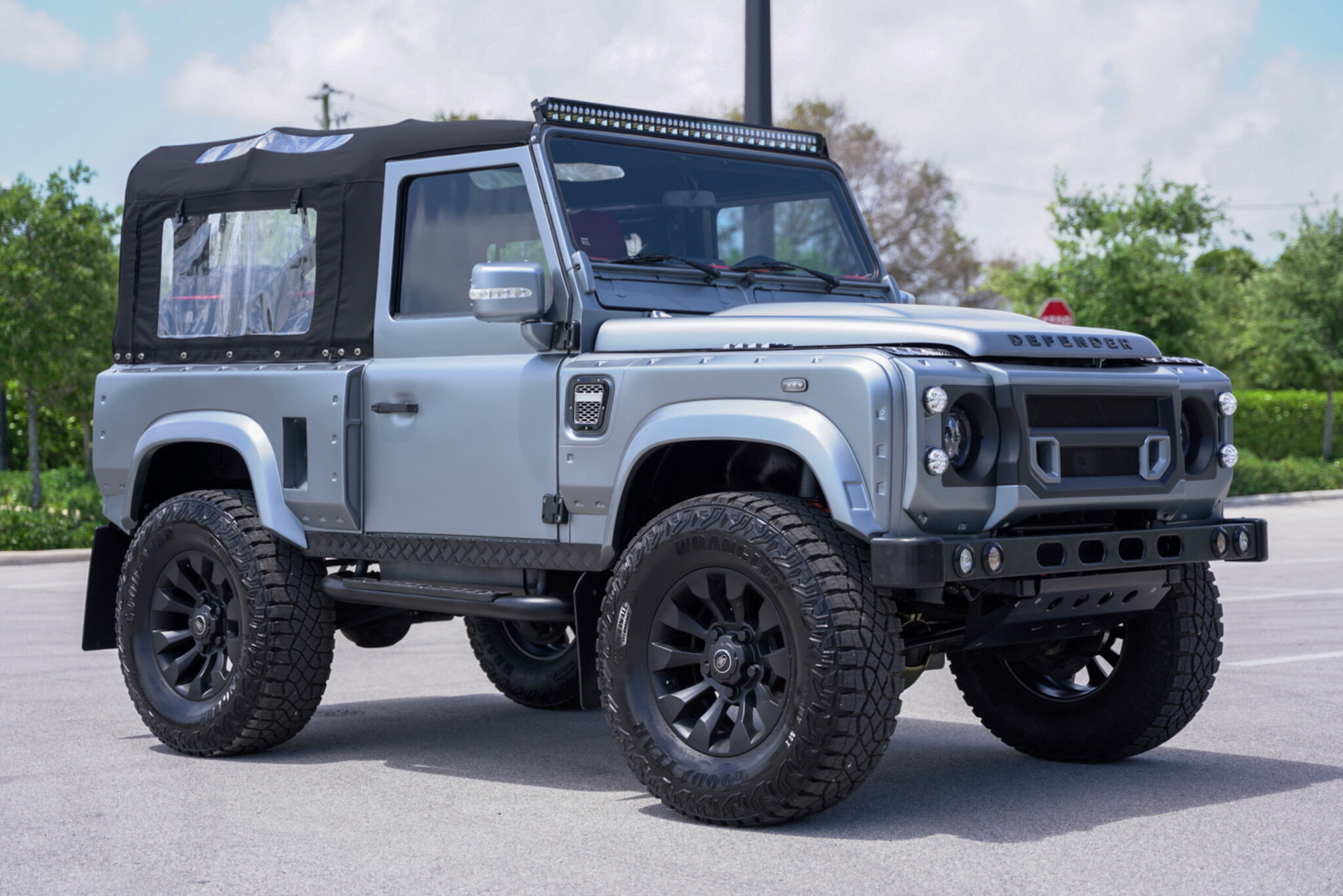 1998 Land Rover Defender 90 - Overview Photo