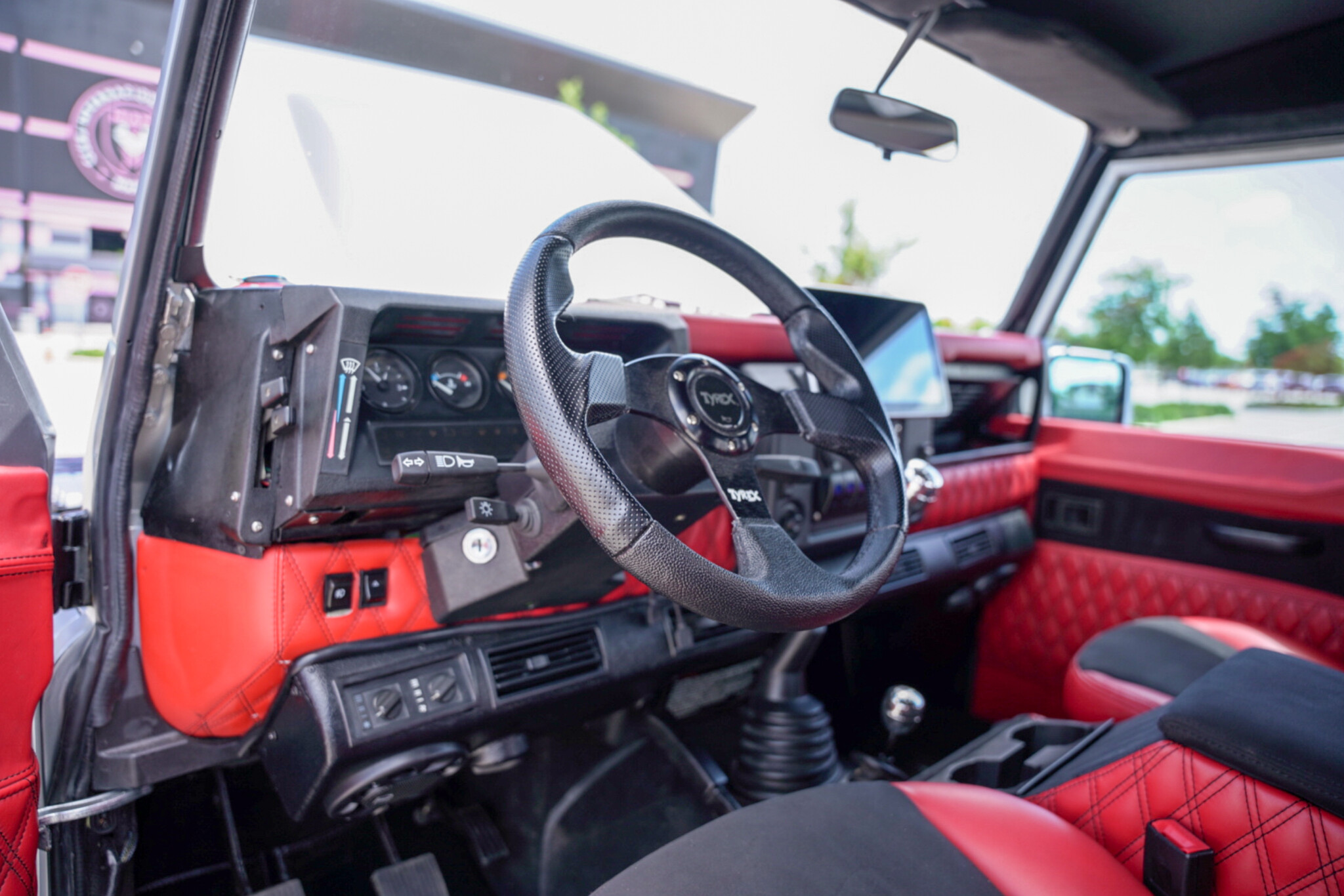 1998 Land Rover Defender 90 - Interior Photo