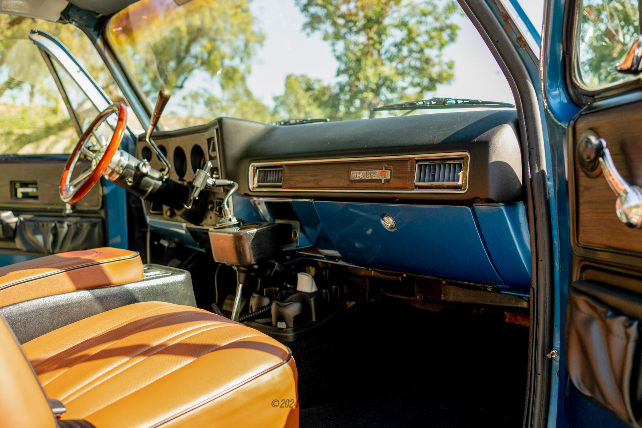 1975 GMC Jimmy - Interior Photo