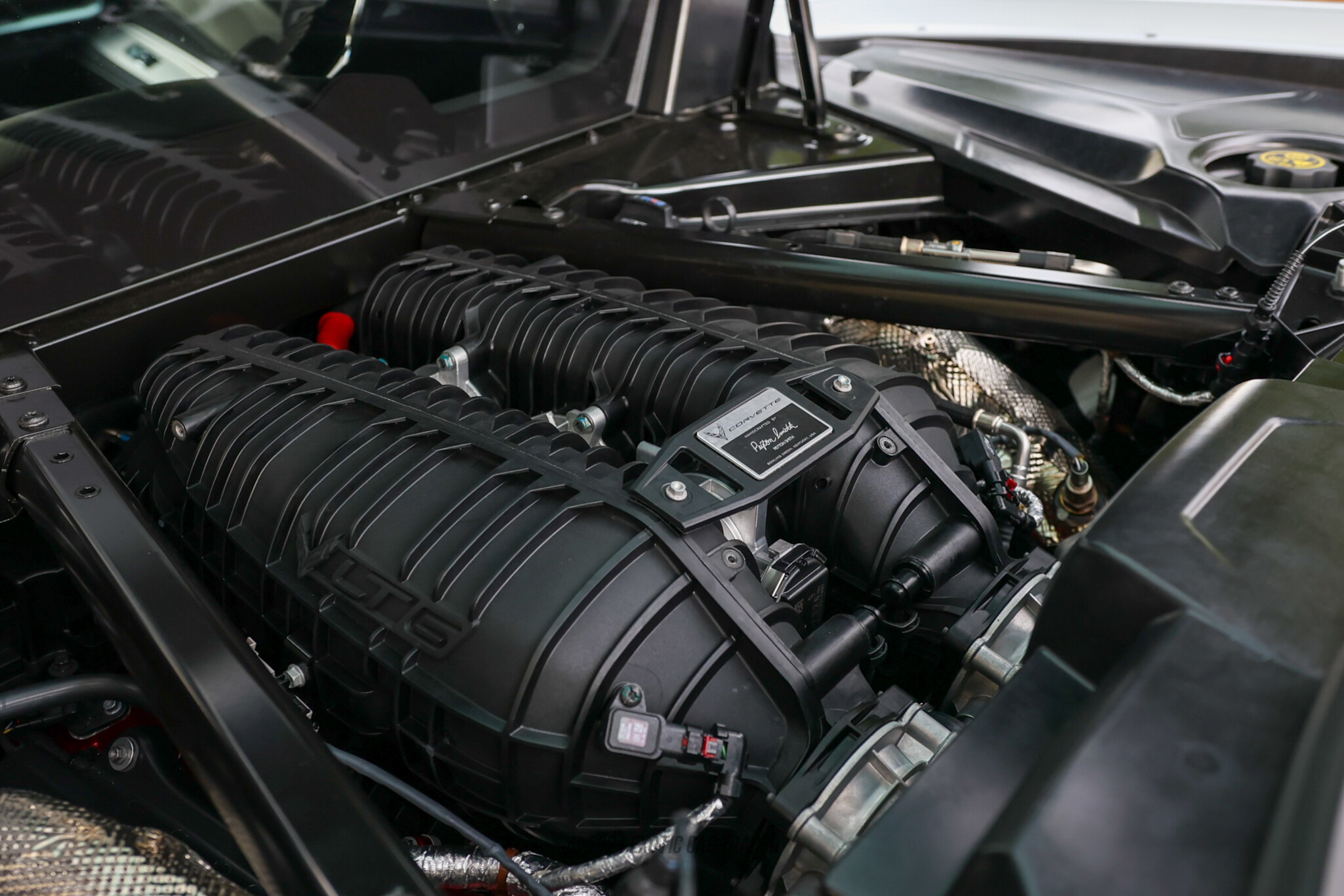 2024 Chevrolet Corvette - Engine Photo