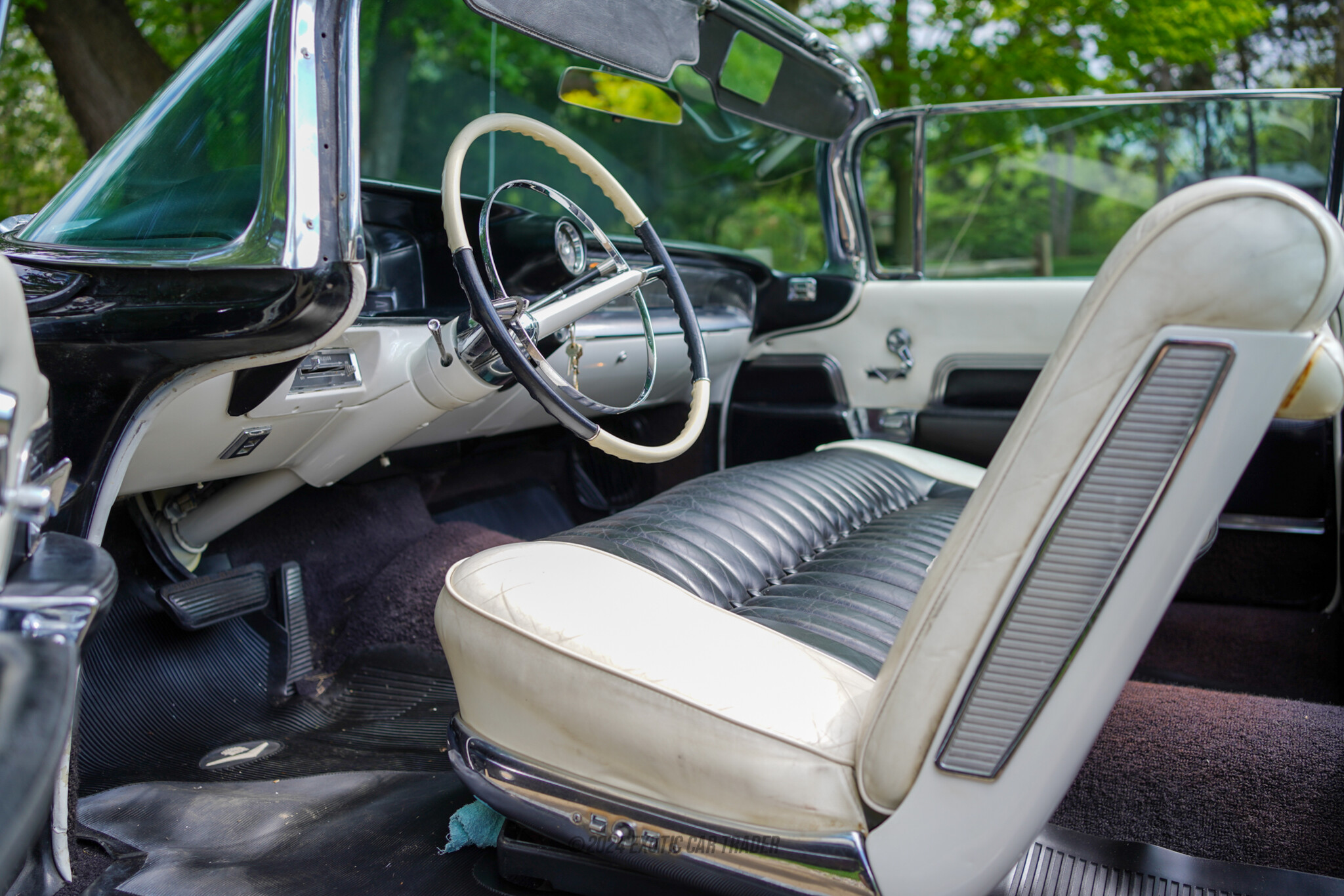 Cadillac Series 62 Cadillac Series 62 - Interior