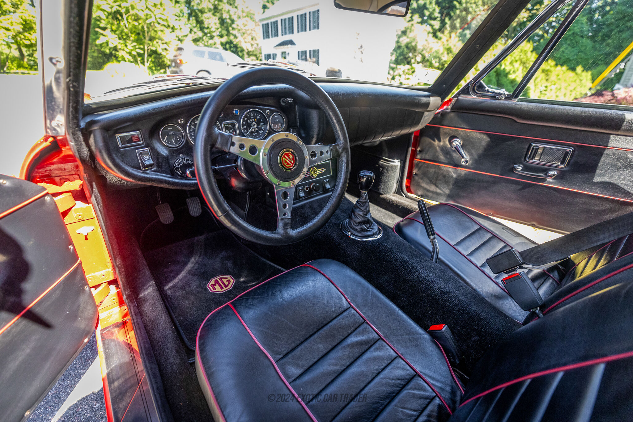 1969 MG MGB - Interior Photo