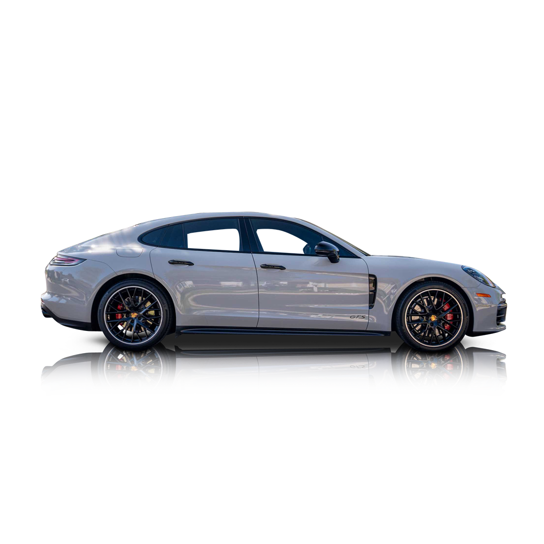 2020 Porsche Panamera - Passenger side