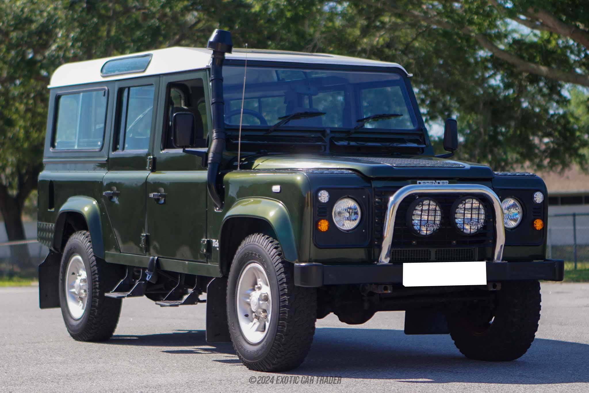 1998 Land Rover Defender - Overview Photo