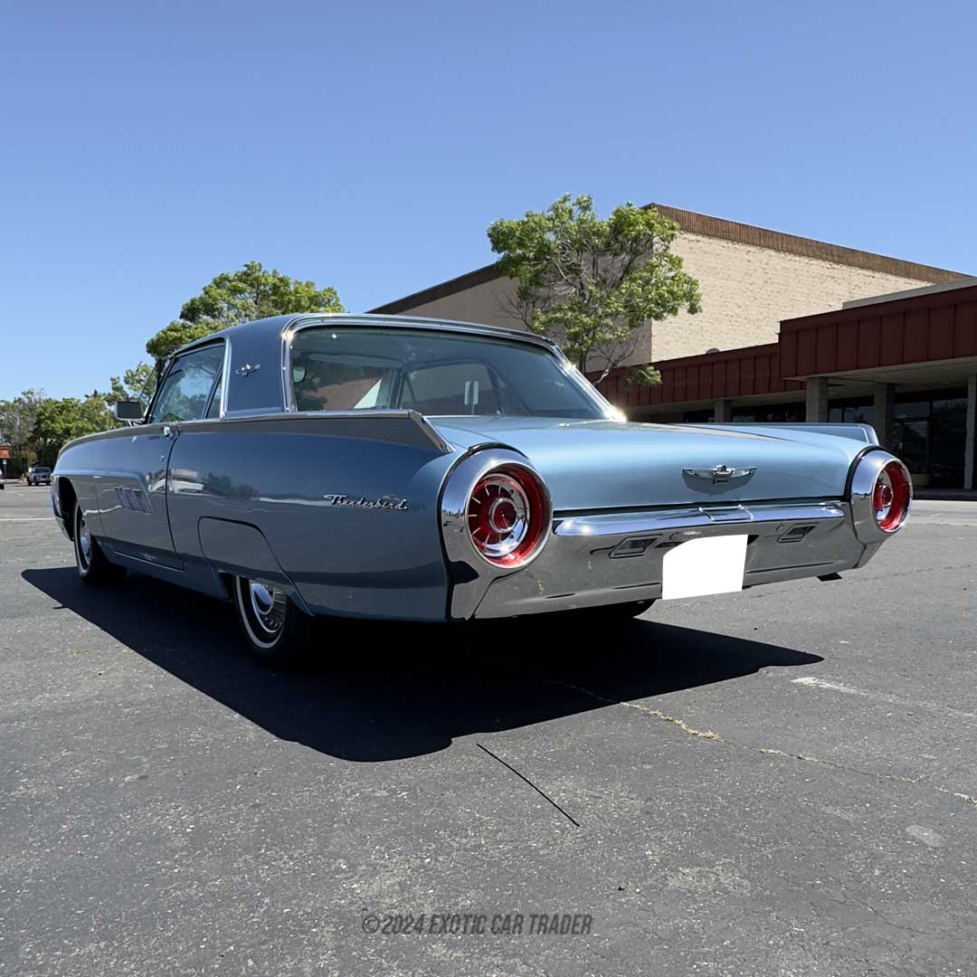 1963 Ford Thunderbird - Interior Photo