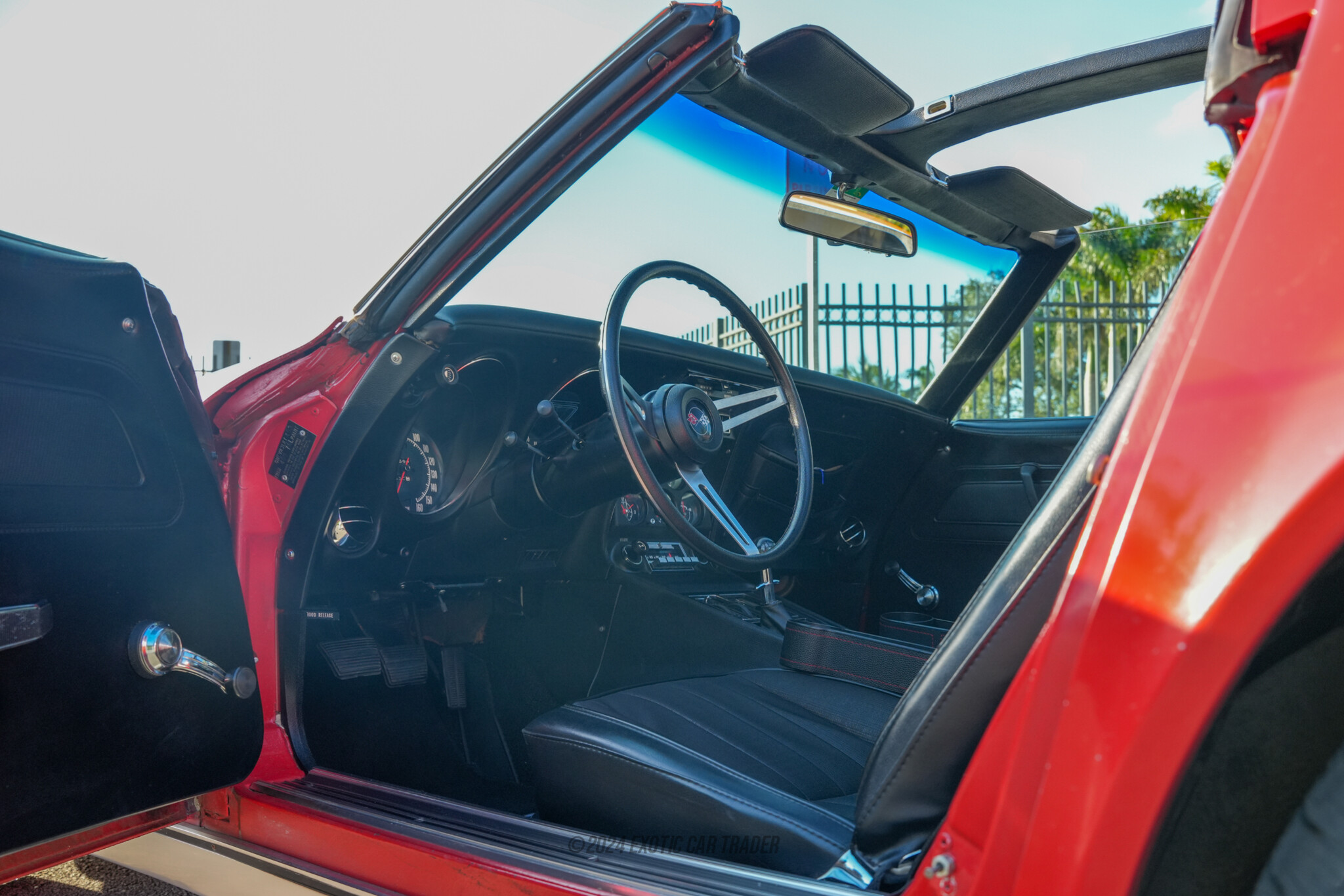 Chevrolet Corvette Chevrolet Corvette - Interior