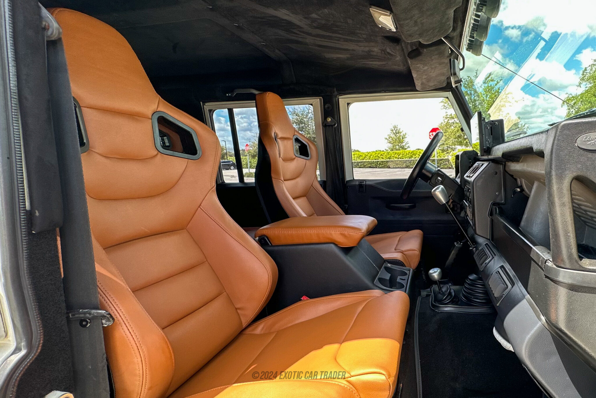 1998 Land Rover Defender - Interior Photo
