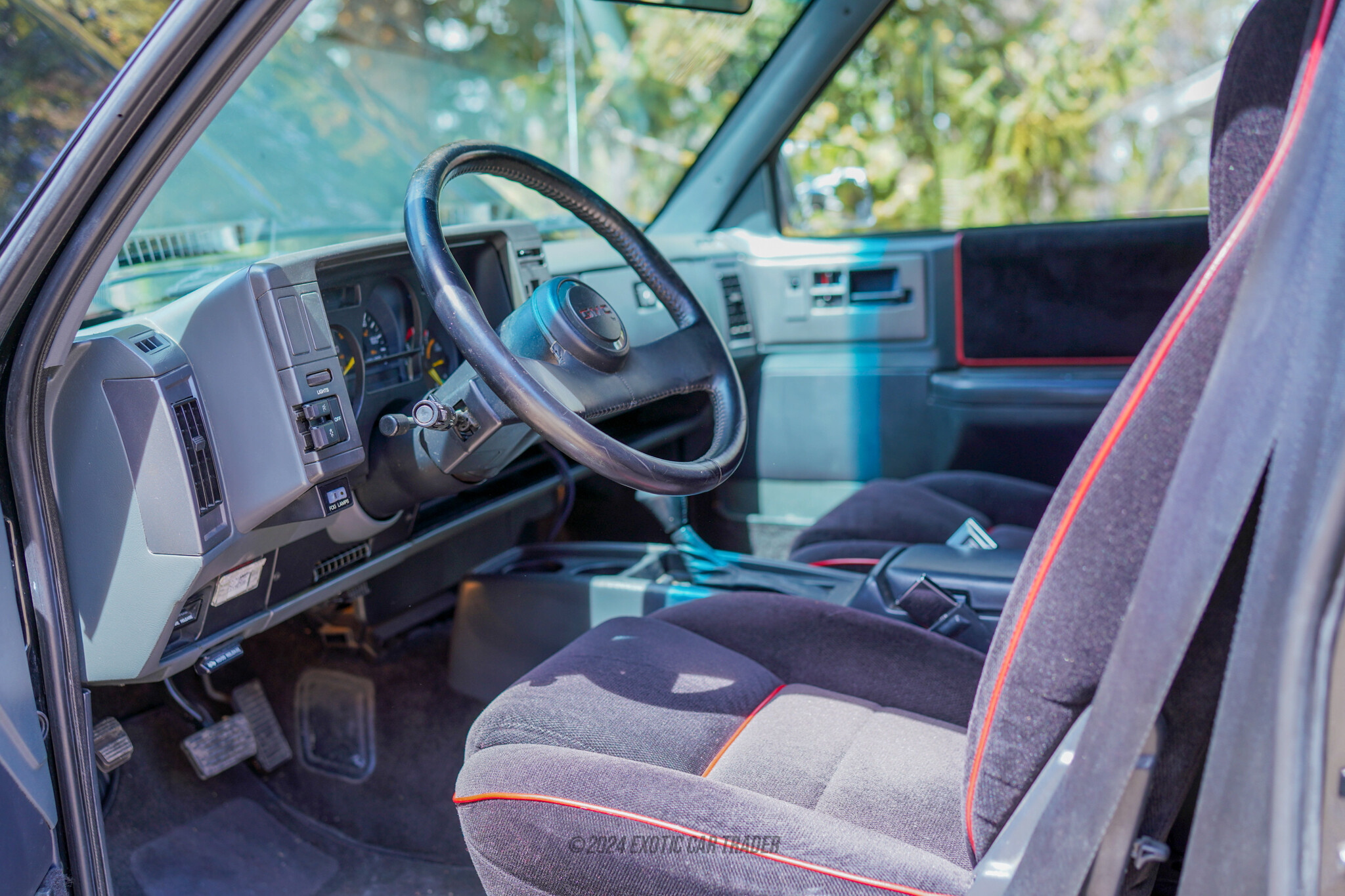 1991 GMC Syclone - Interior Photo