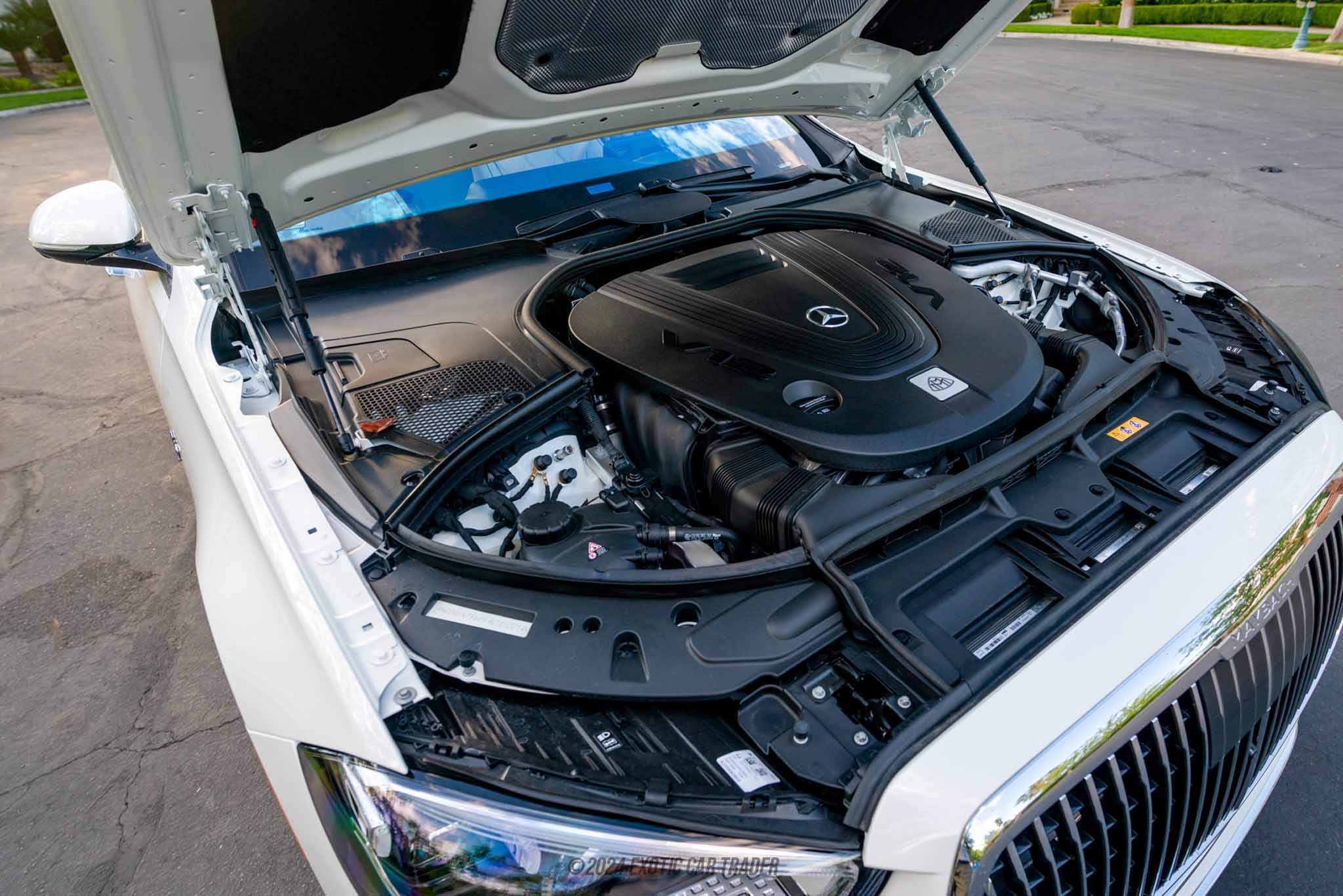 2023 Mercedes-benz Maybach S680 - Engine Photo