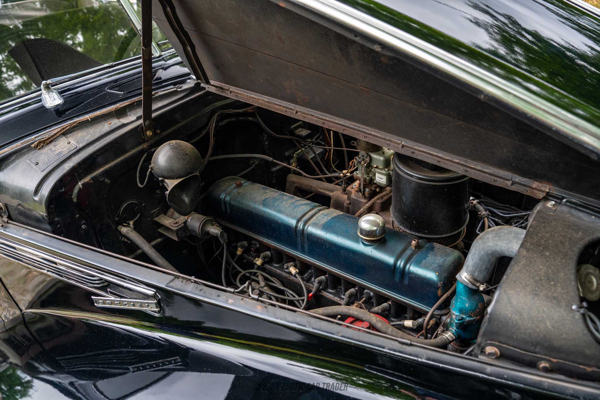 1940 Buick Special 40 - Engine Photo