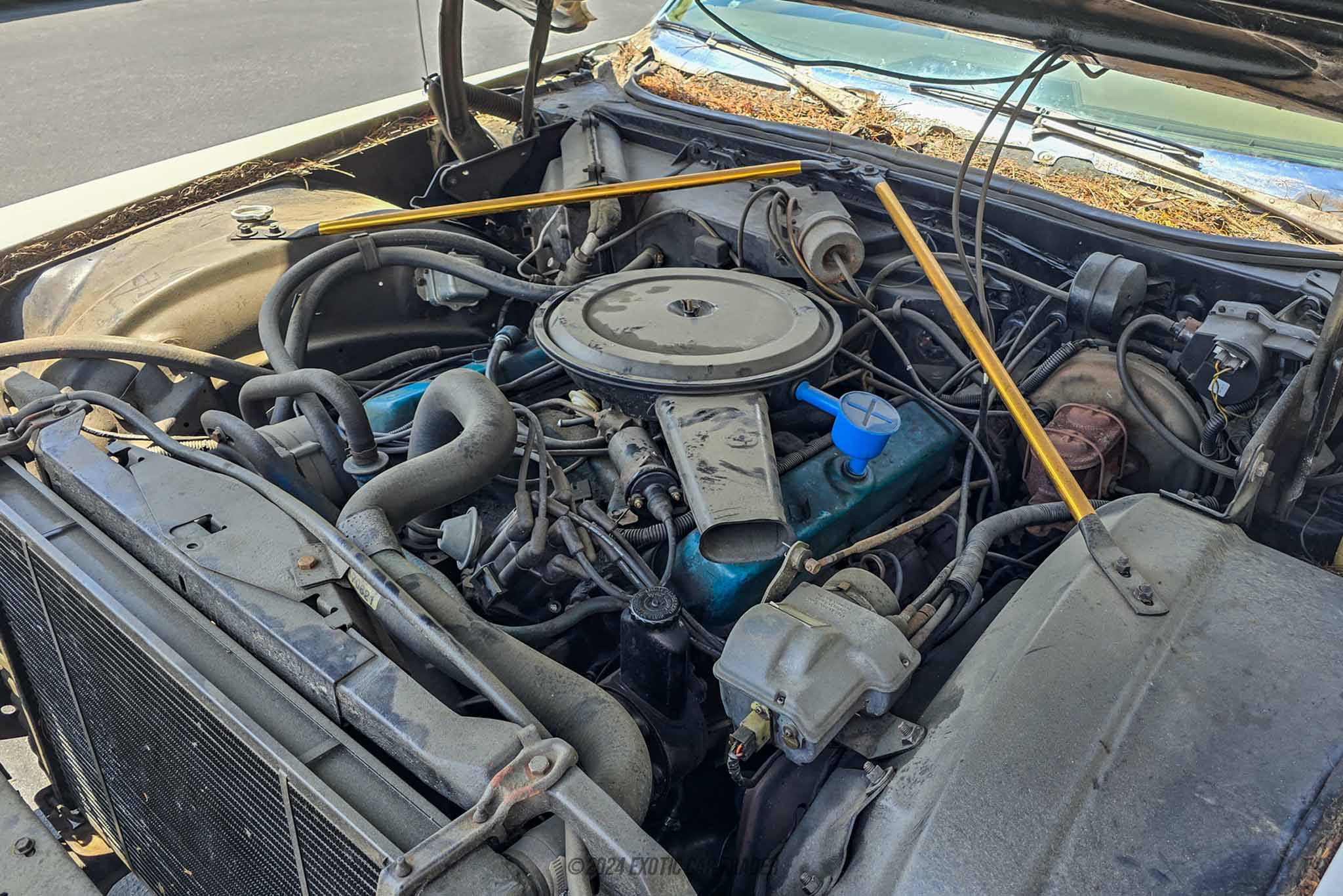 1969 Cadillac DeVille - Engine Photo