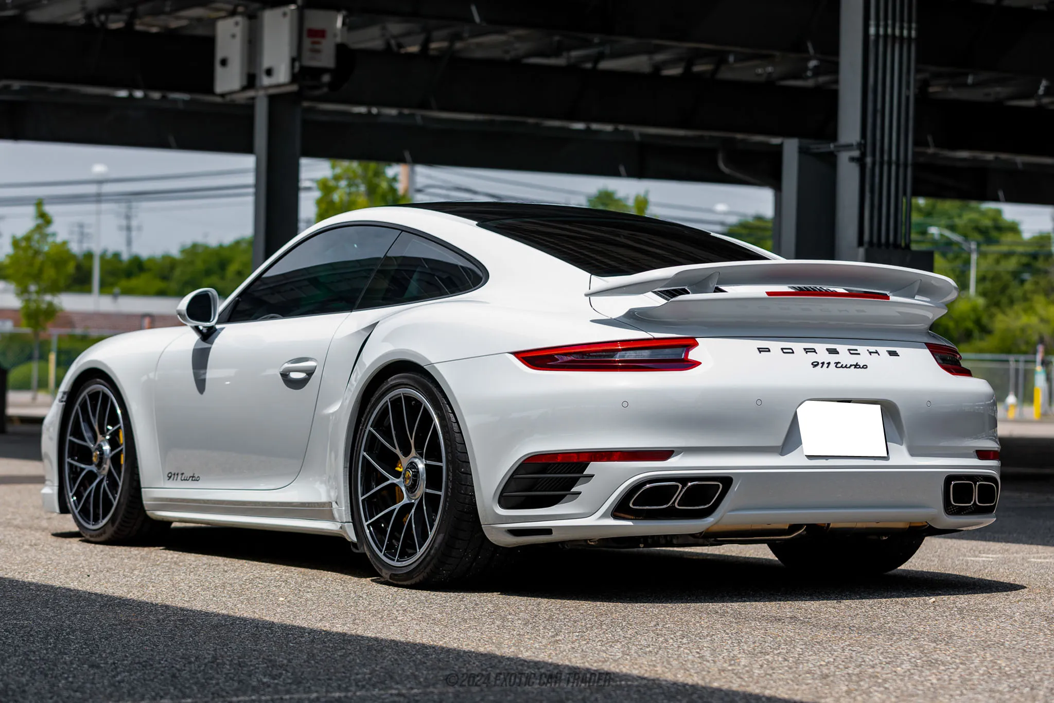 2018 Porsche 911 - Engine Photo