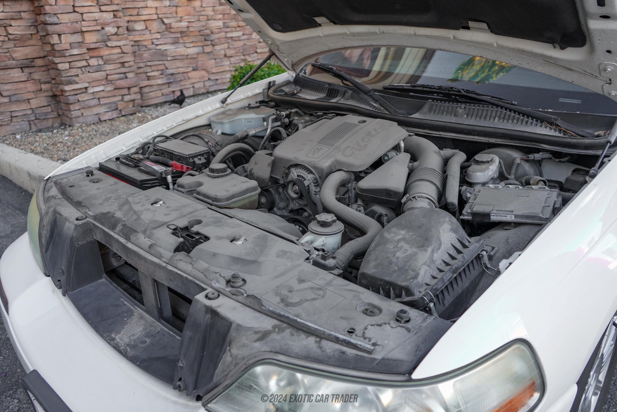 2011 Lincoln Town Car - Engine Photo
