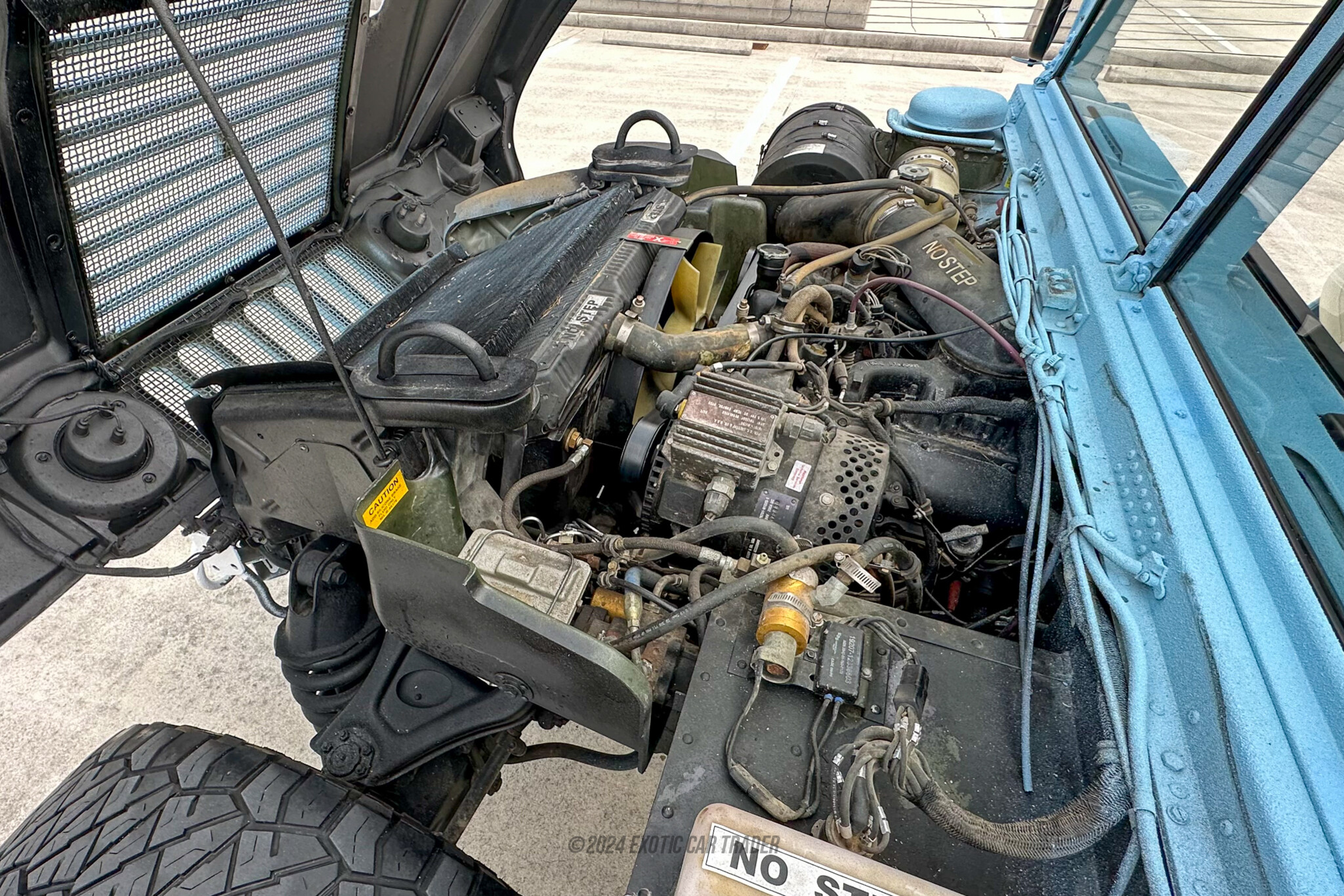 2010 AM General  Humvee - Engine Photo