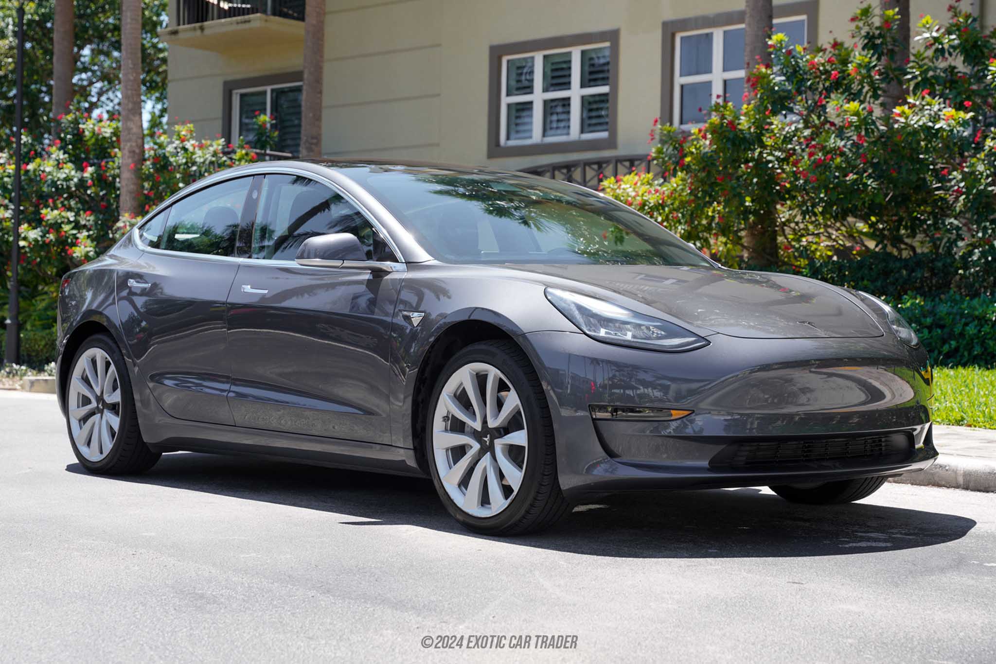 2018 Tesla Model 3 - Overview Photo