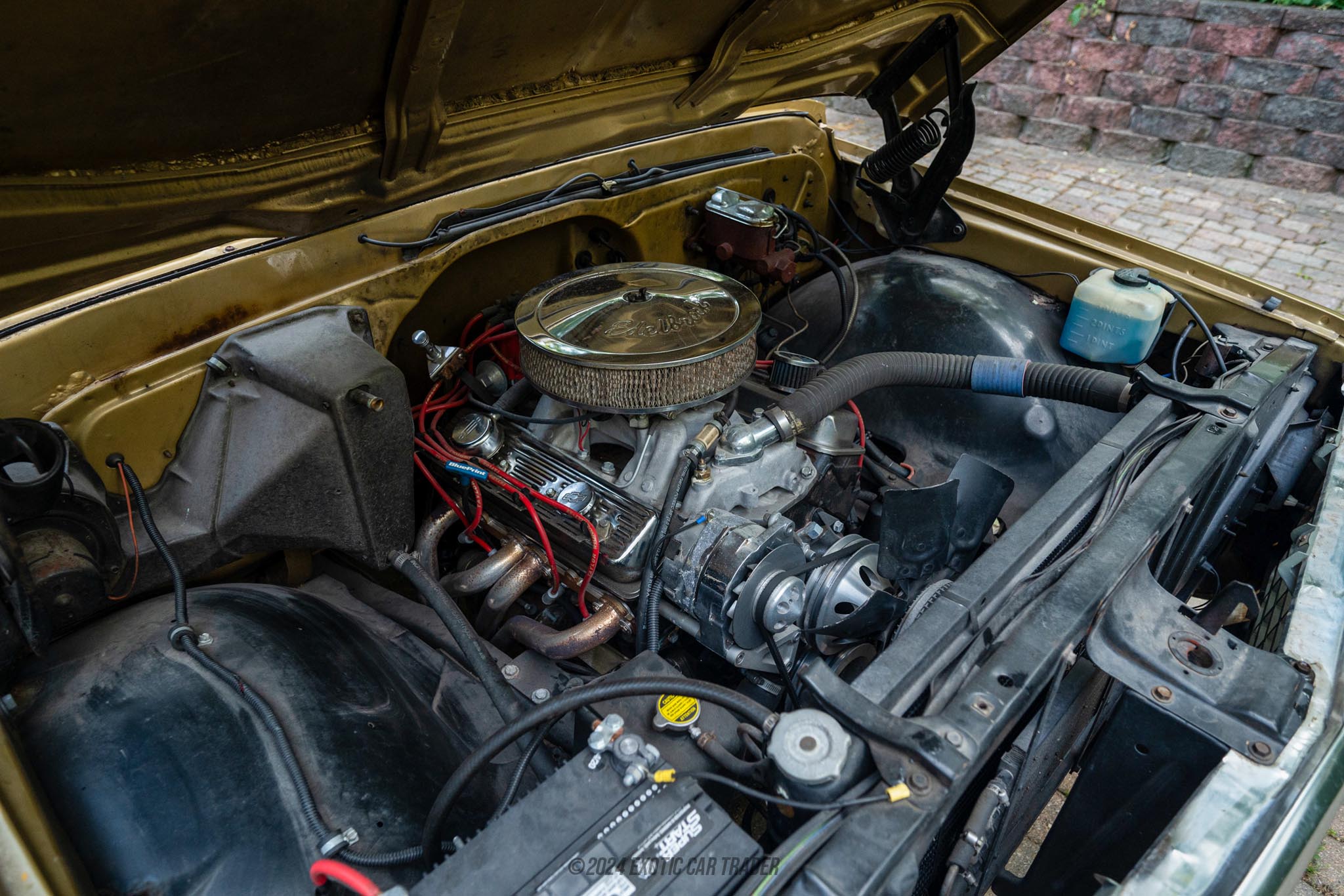 1971 Chevrolet C10 - Engine Photo